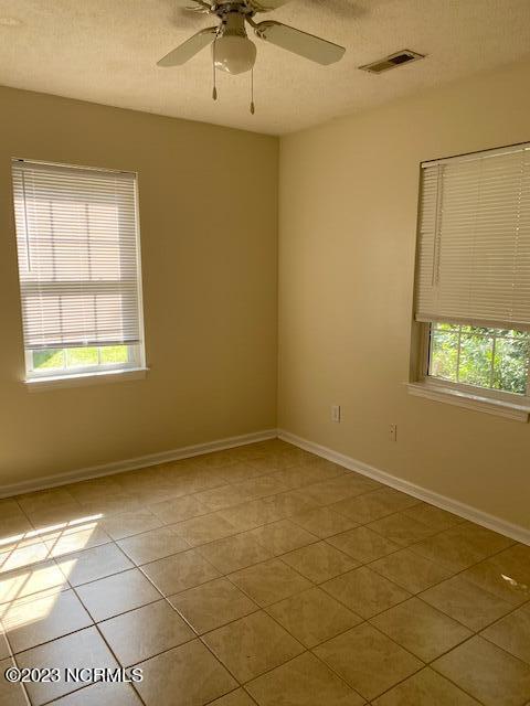 100537860 | Photo 17