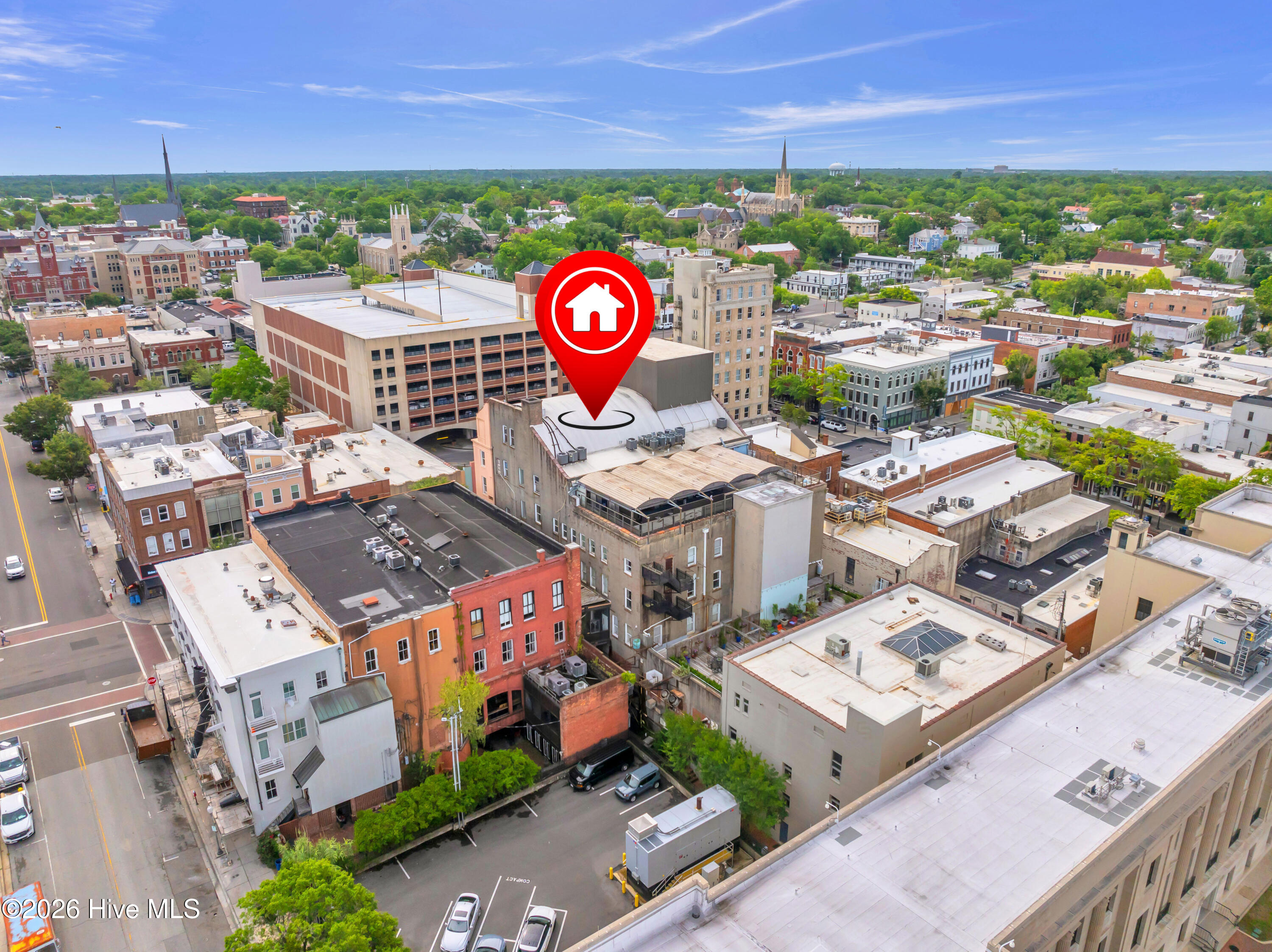 100555401 | Photo 23