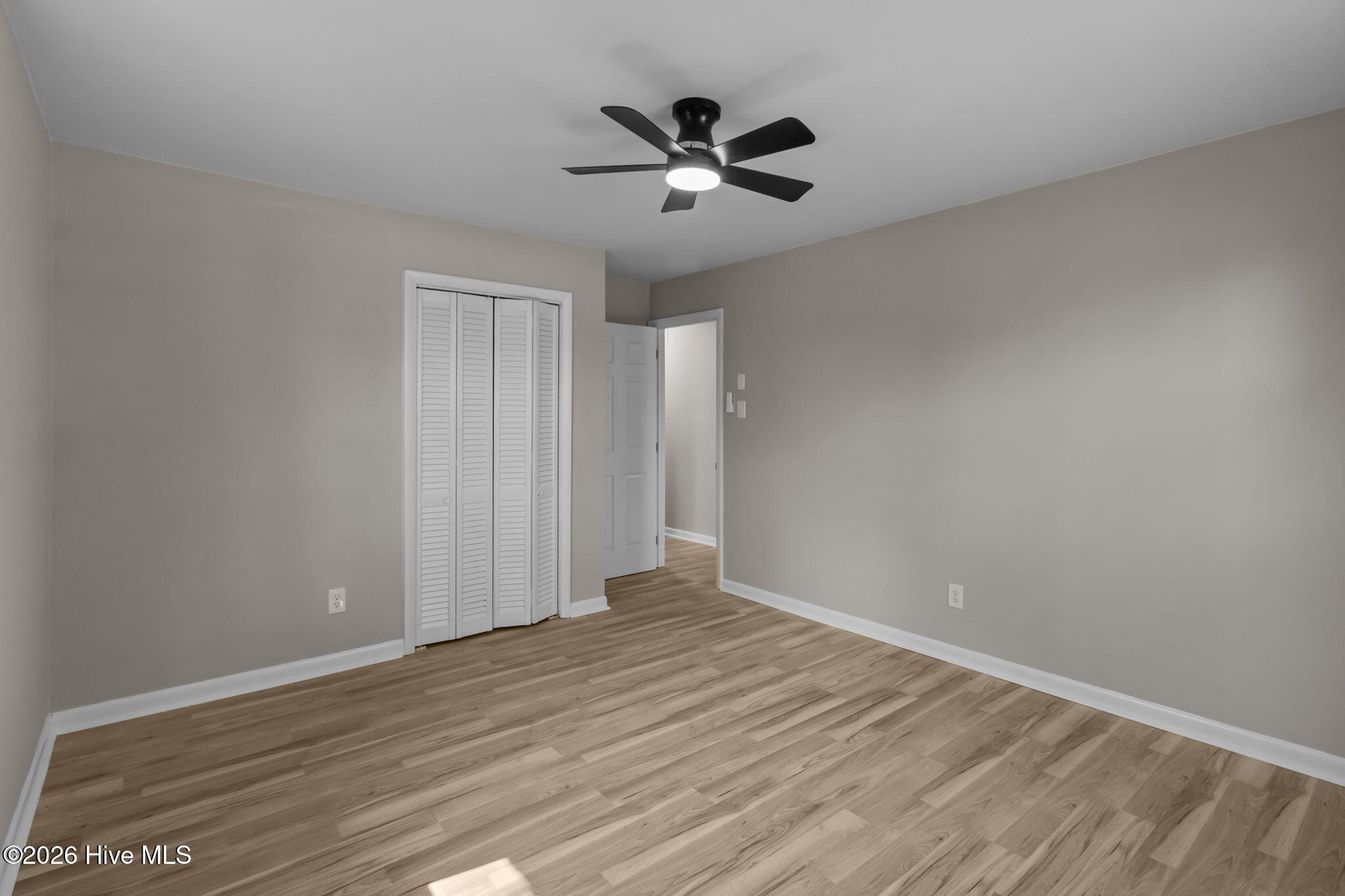 100557666 | Photo 29