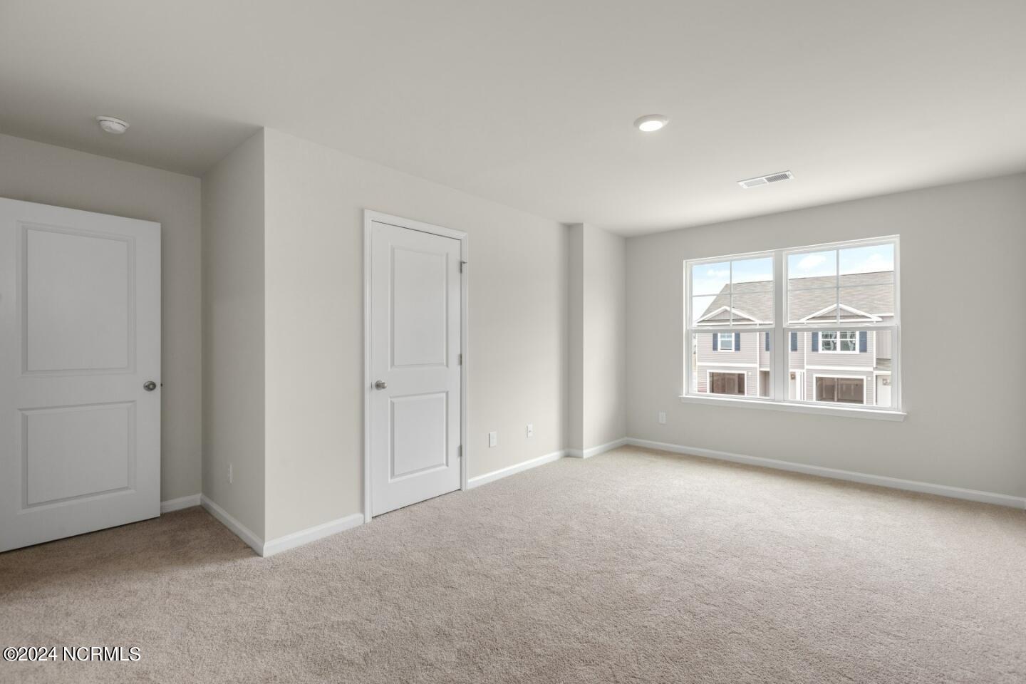 100522764 | Photo 19