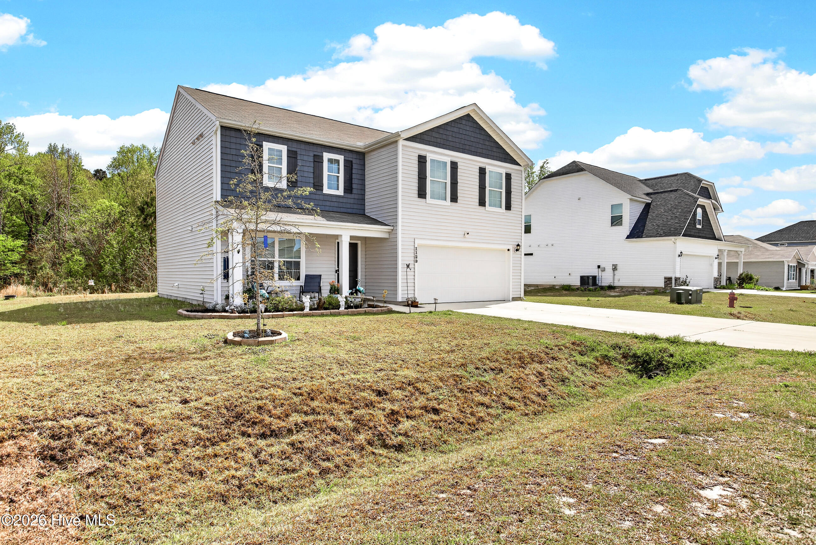 100566530 | Photo 23