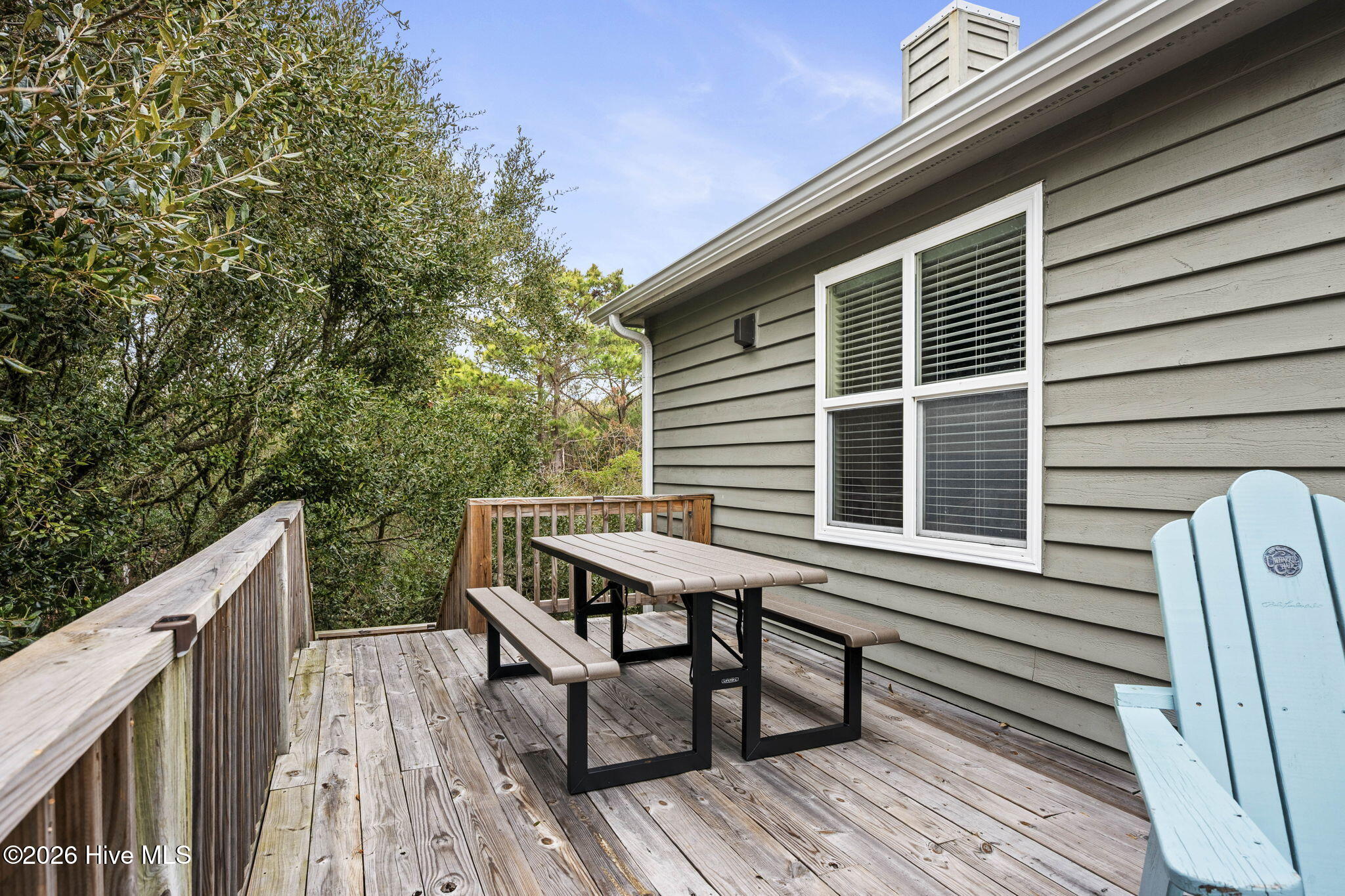 100557272 | Photo 61