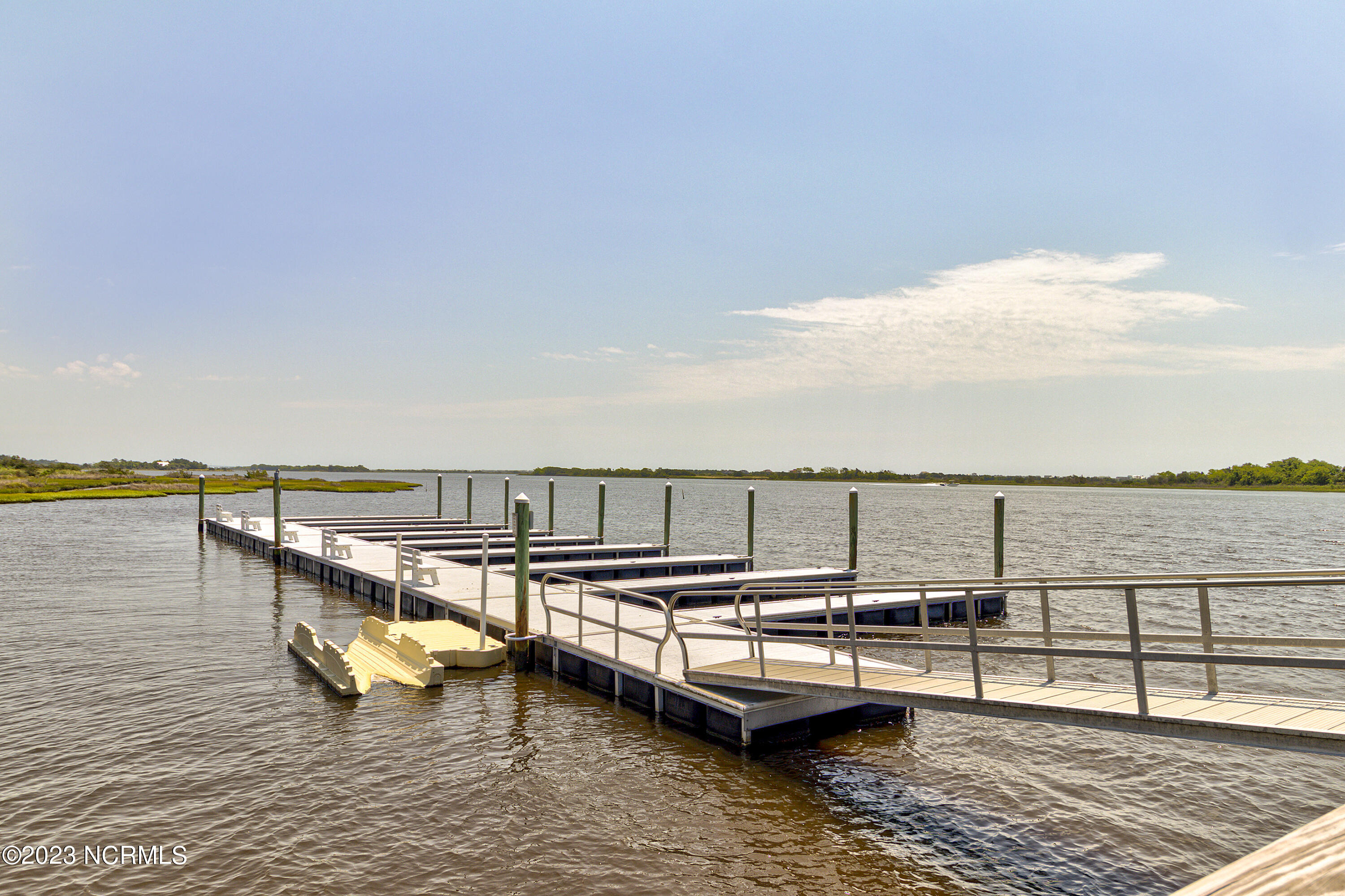 100391877 | Photo 16