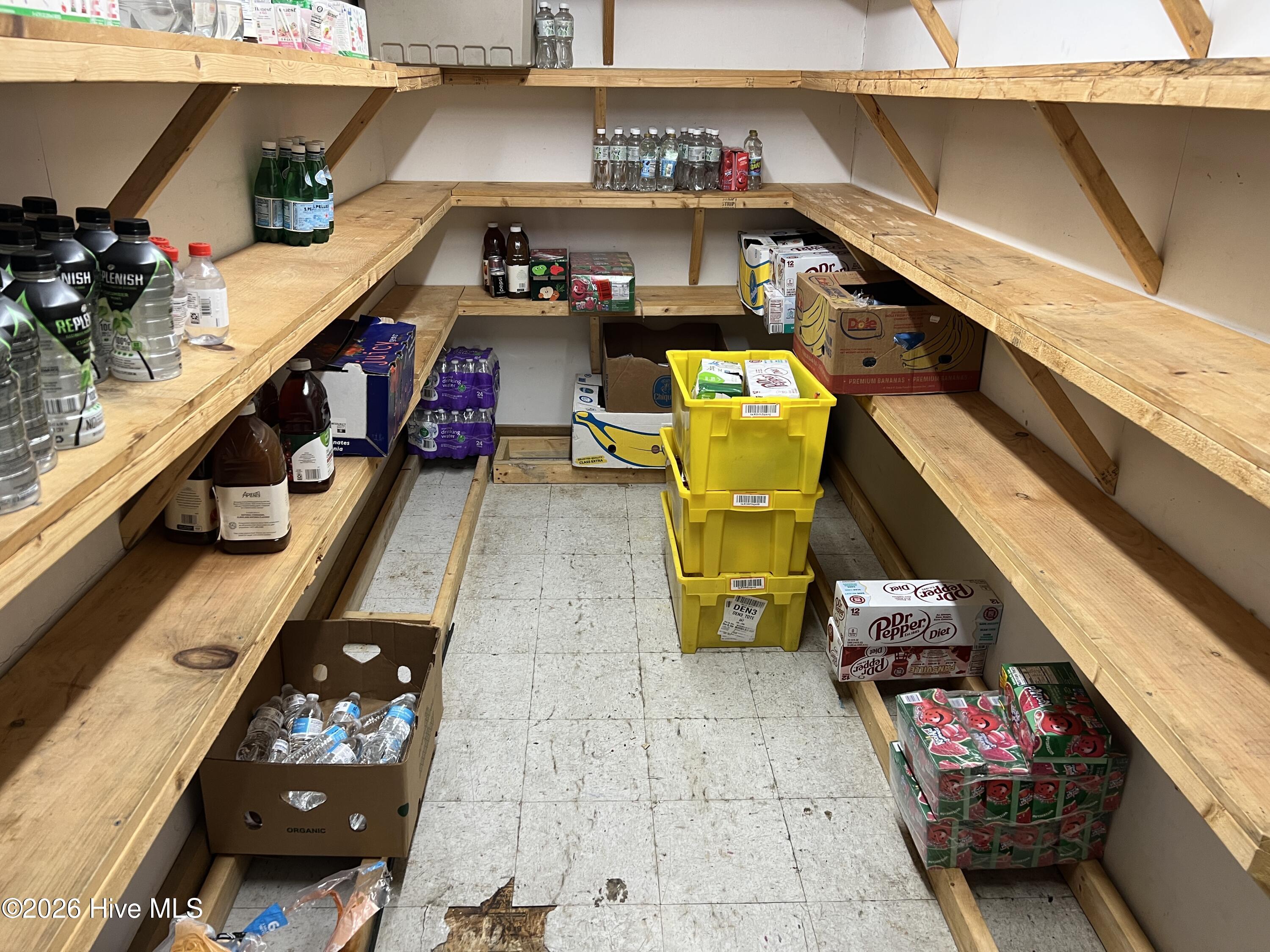 100551434 | Photo 12