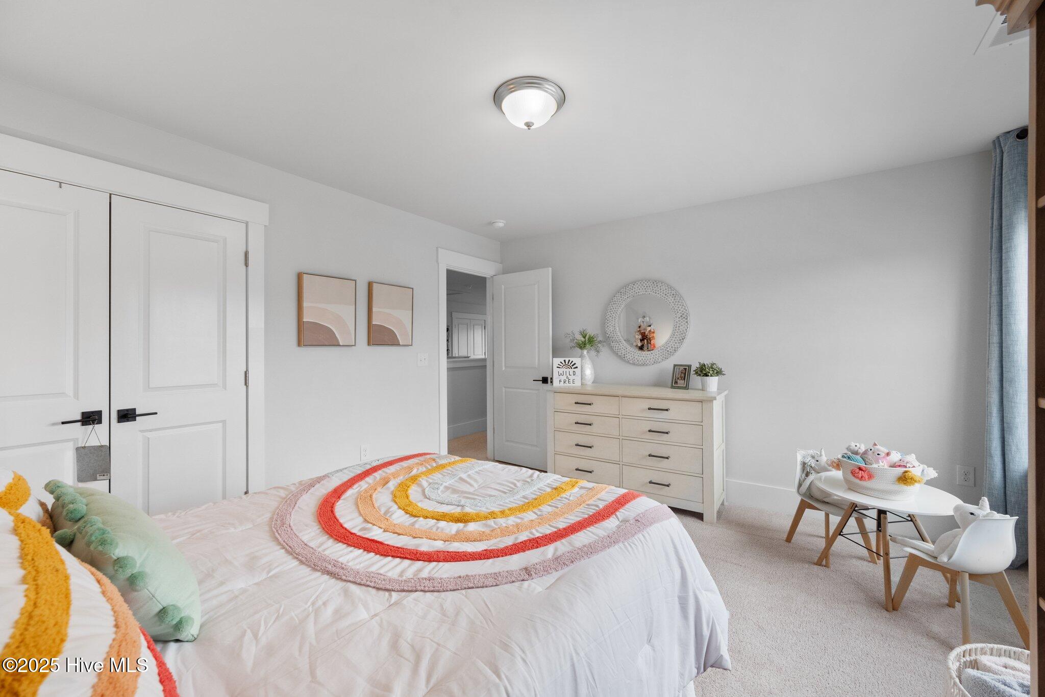 100545620 | Photo 38