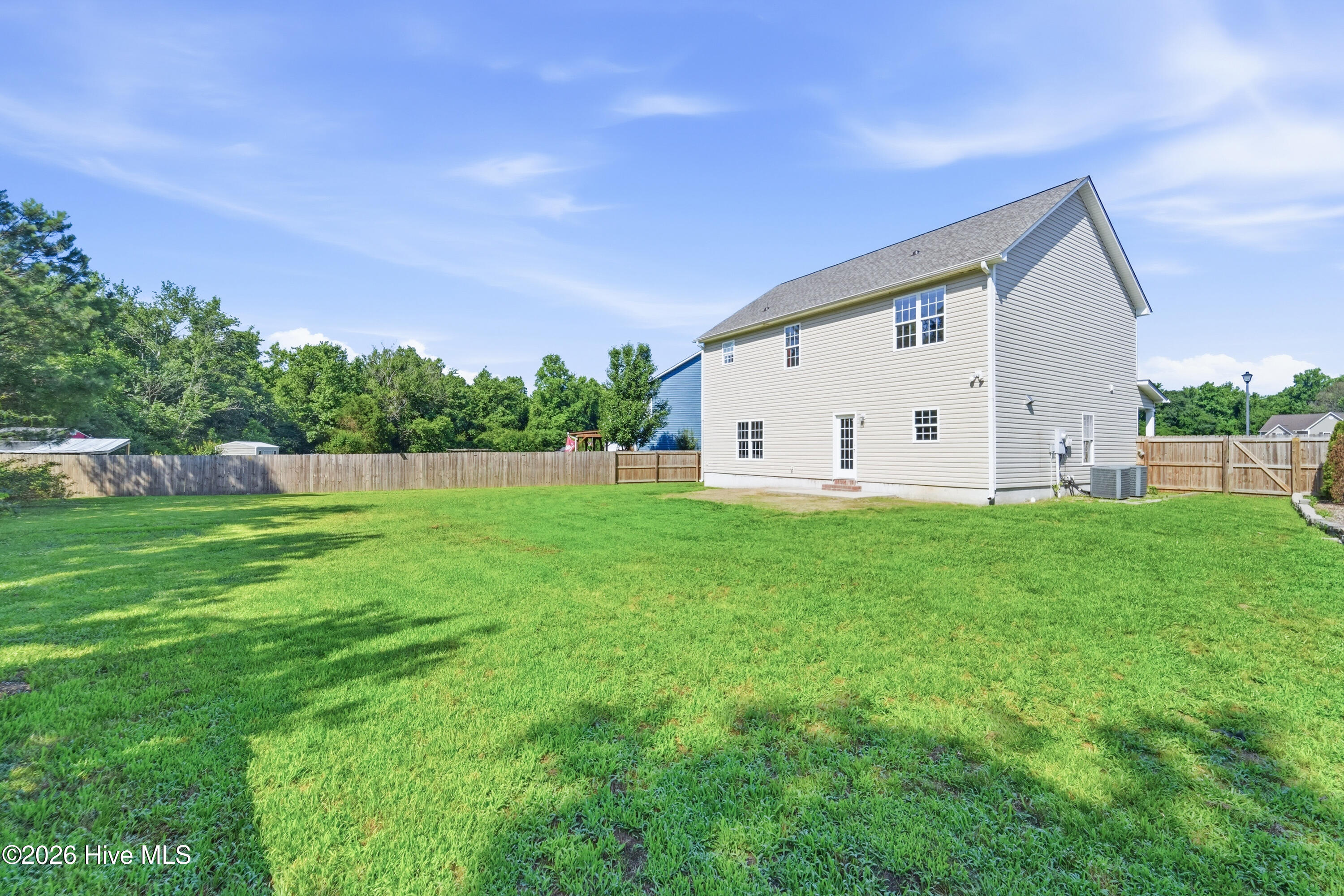 206 Margaret Court, Beulaville, NC 28518 Listing Photo  5