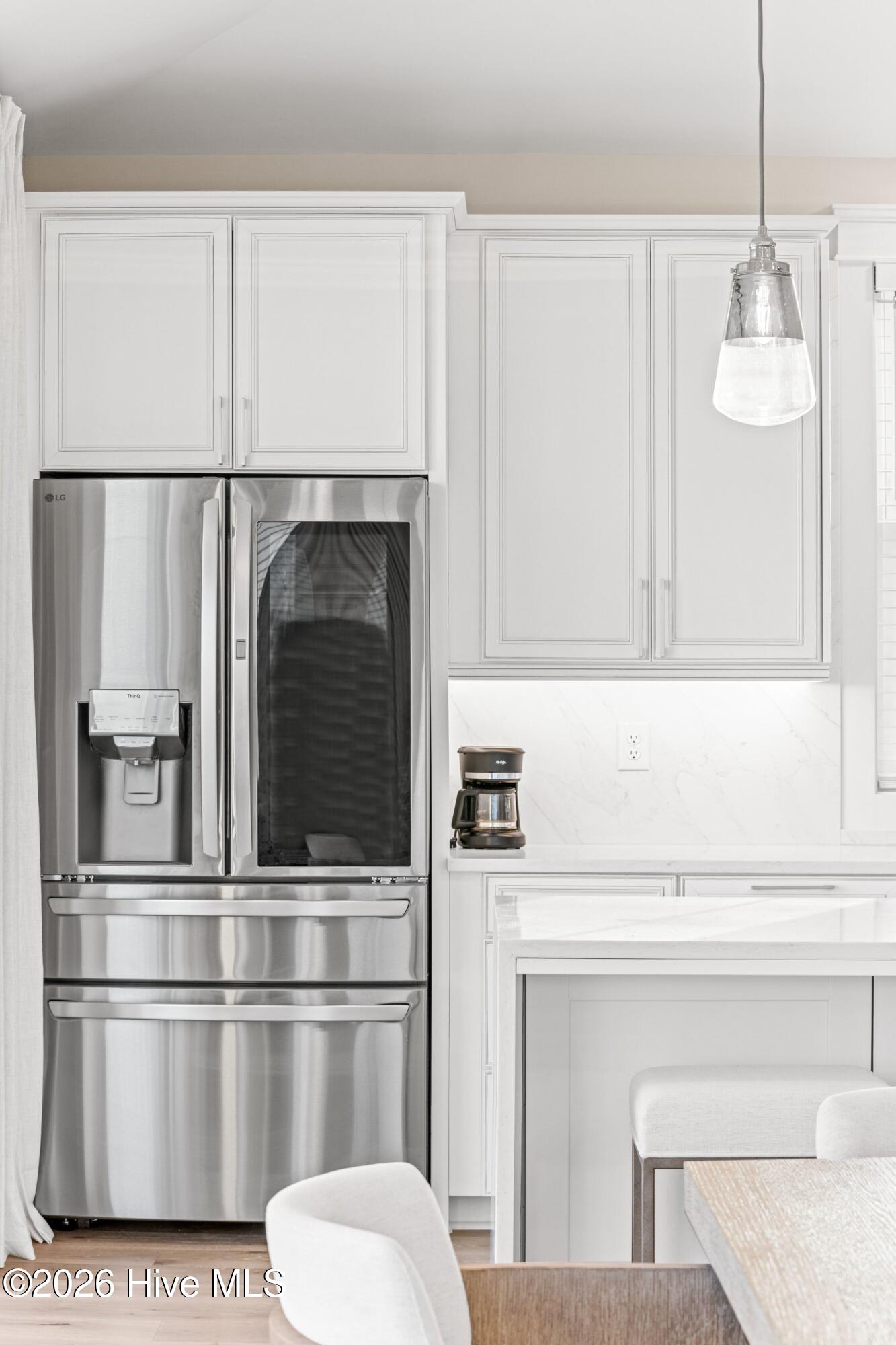 100561823 | Photo 20