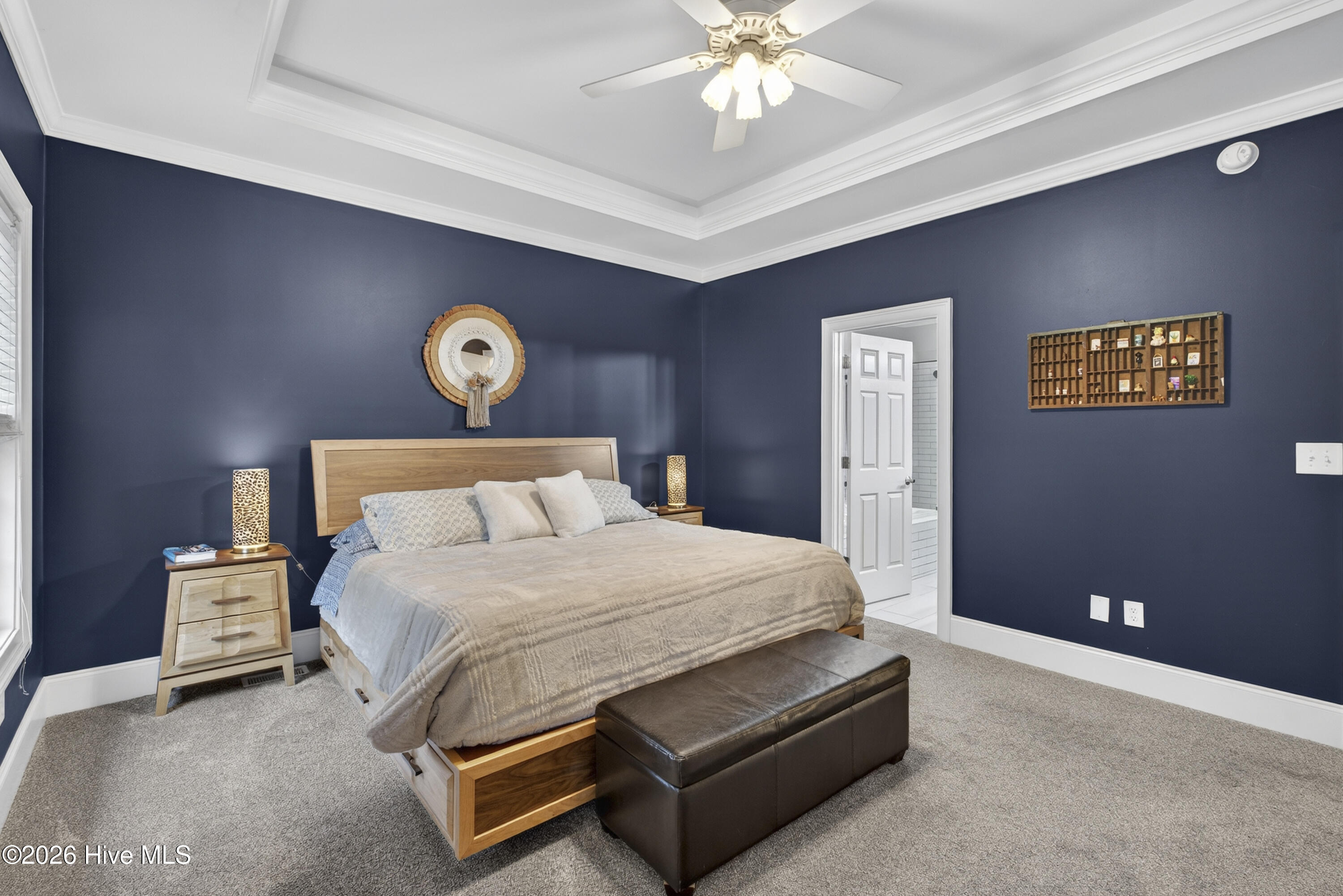 100557887 | Photo 49