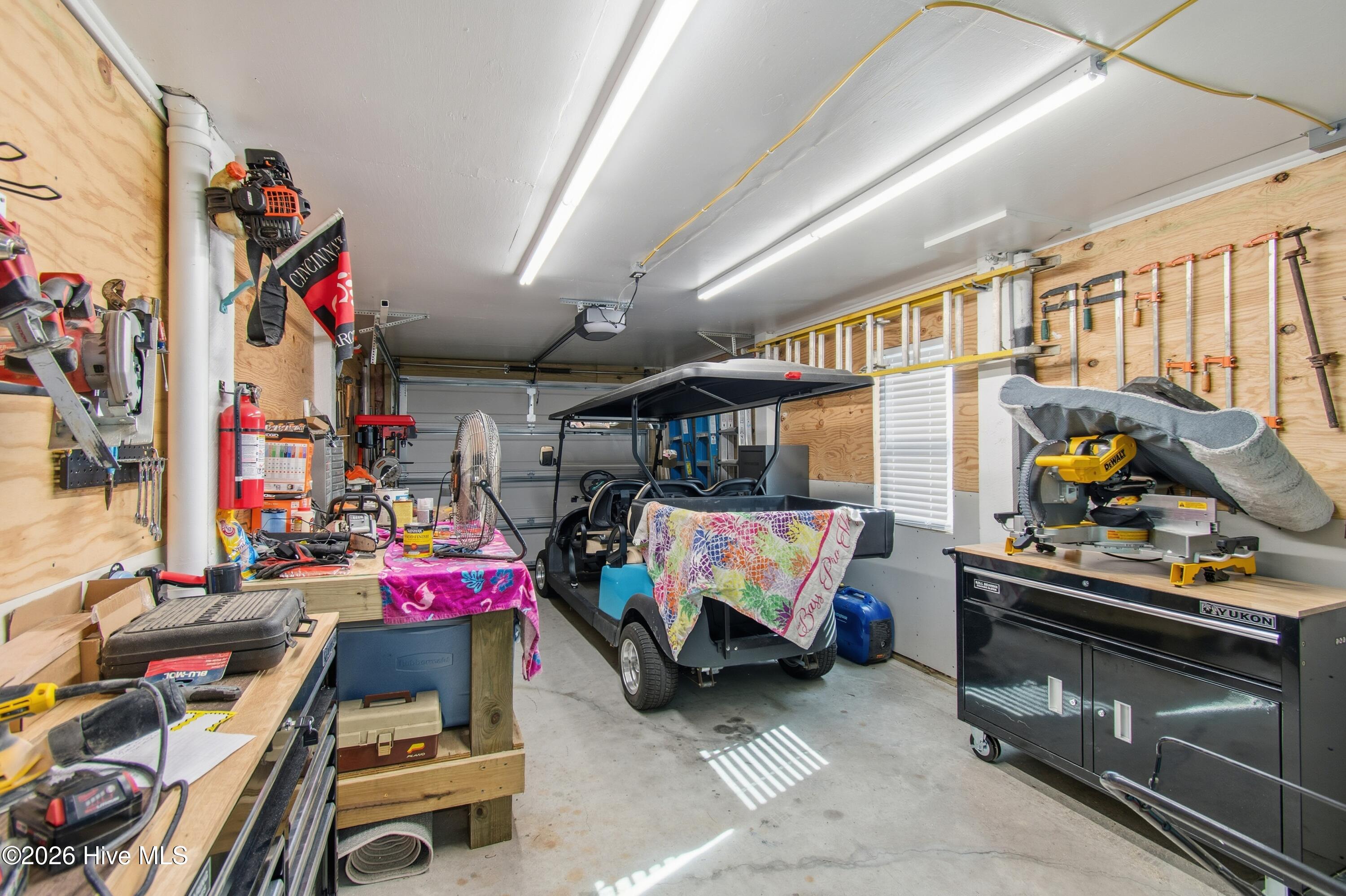 100550998 | Photo 57