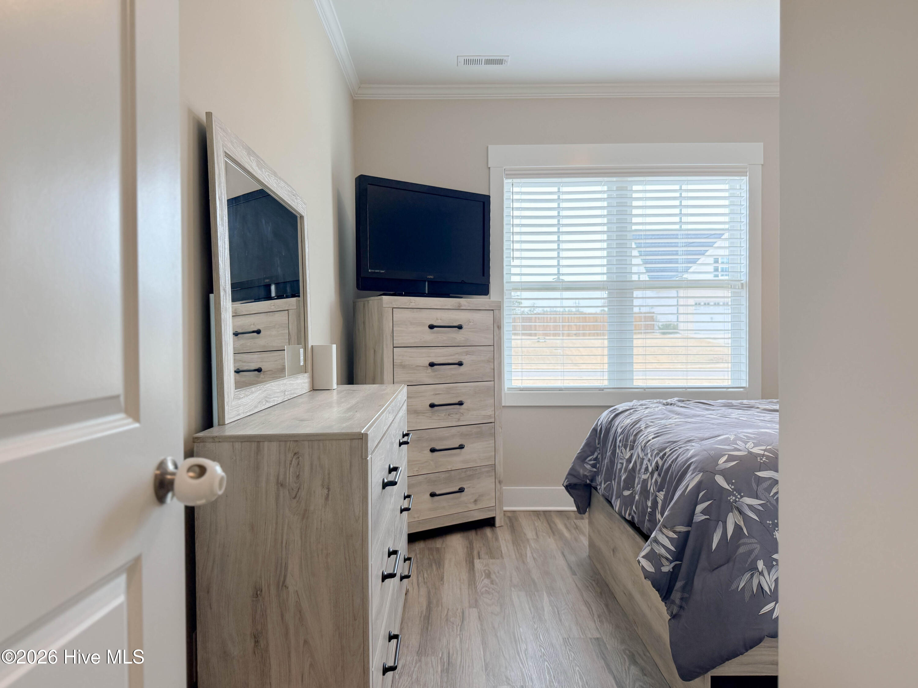 100560693 | Photo 33