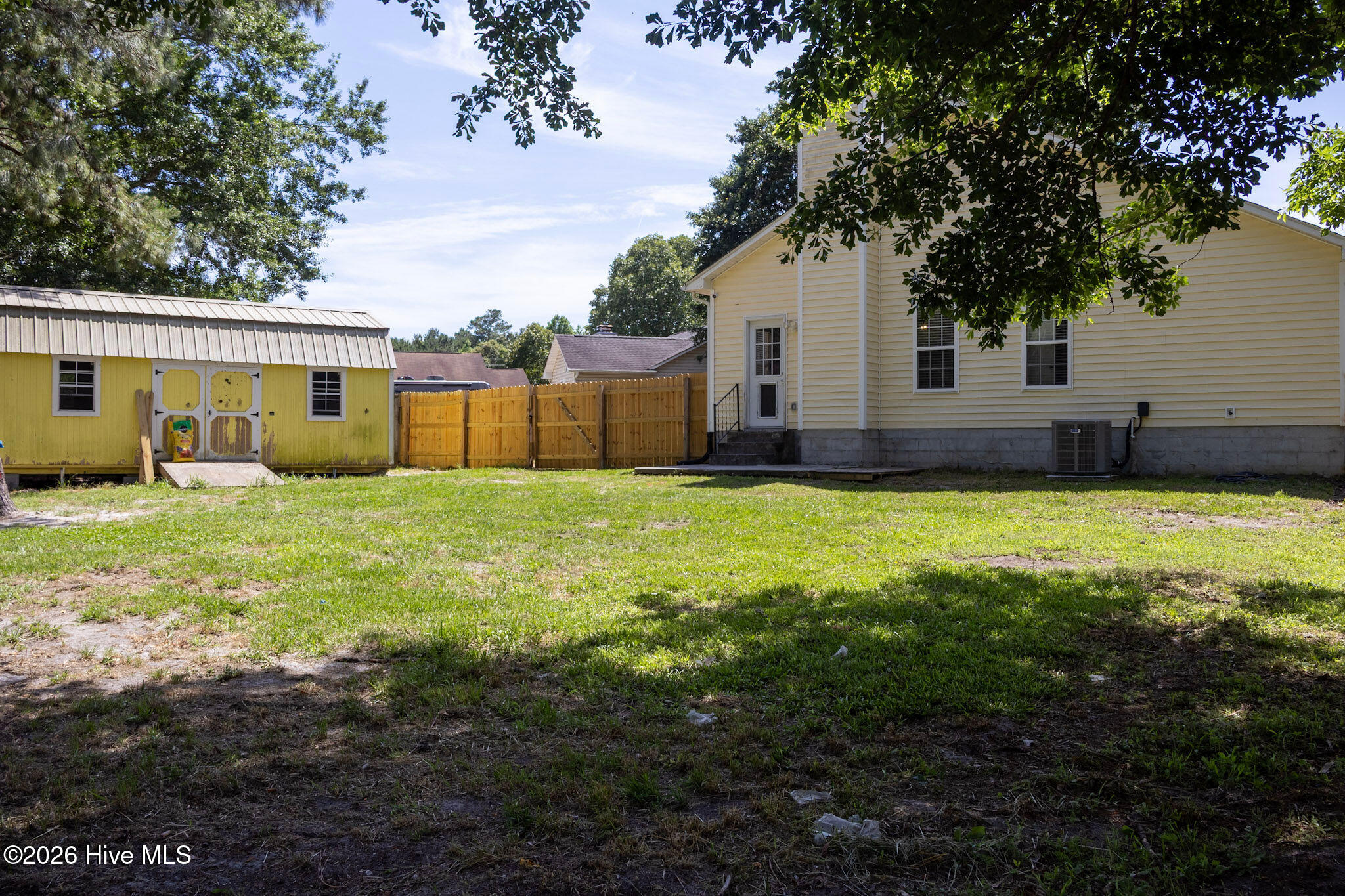 206 Blueberry Court,Hubert