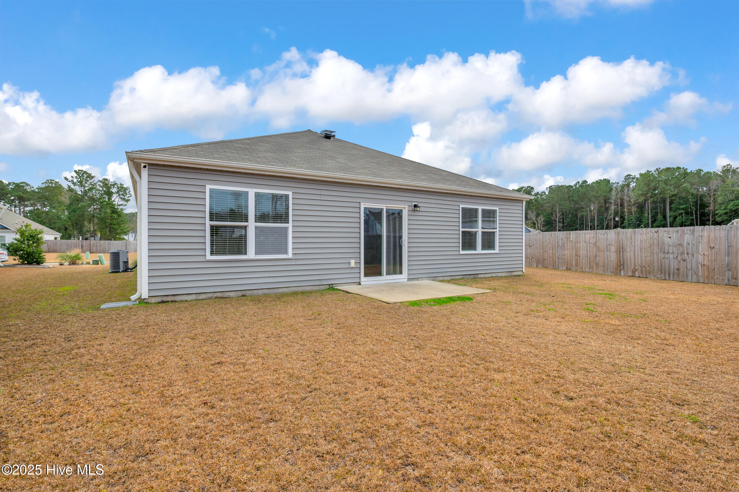 100546140 | Photo 28