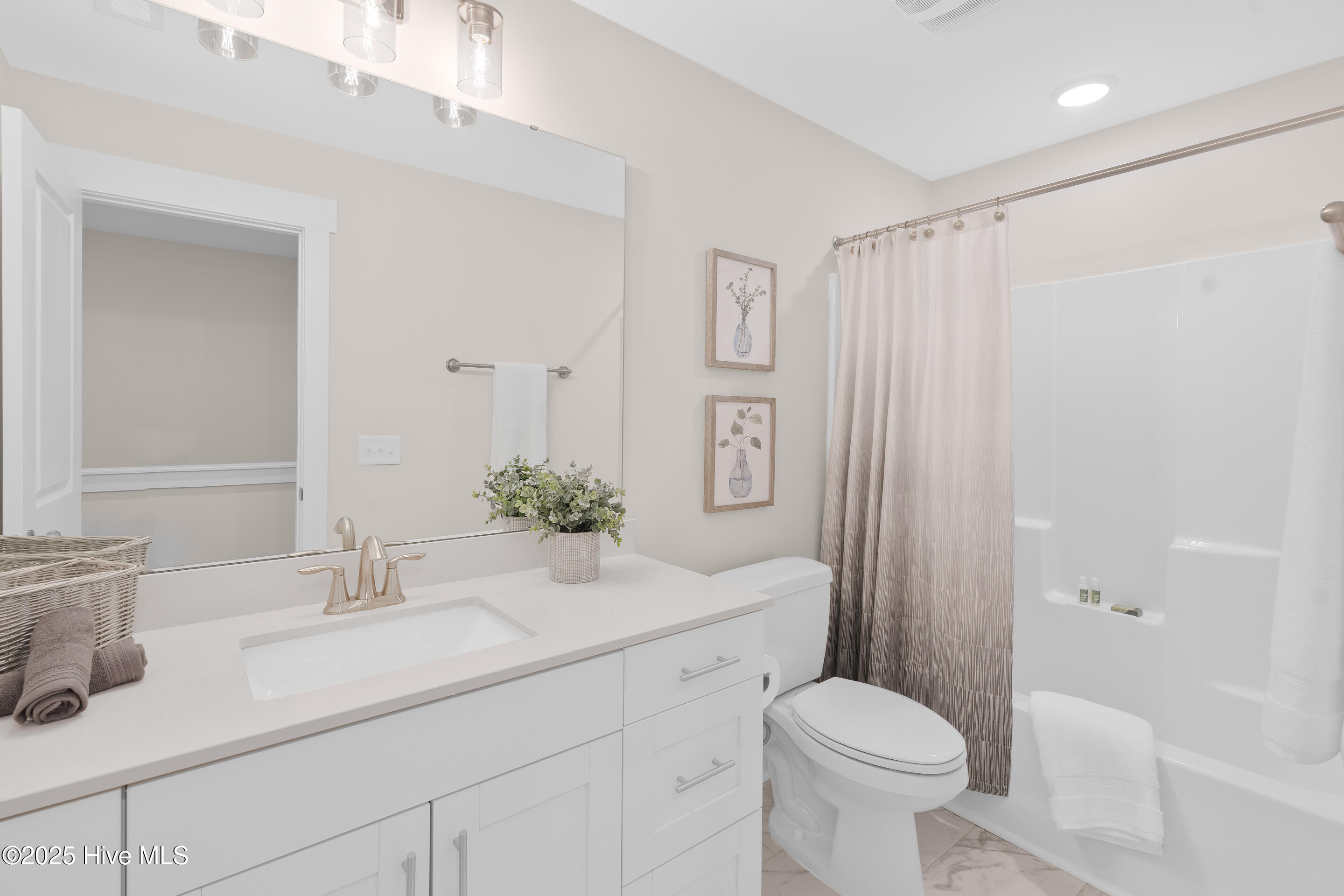 7443 Springwater Drive, Wilmington, NC 28411 – photo 23: 7417 Springwater Dr MLS-31