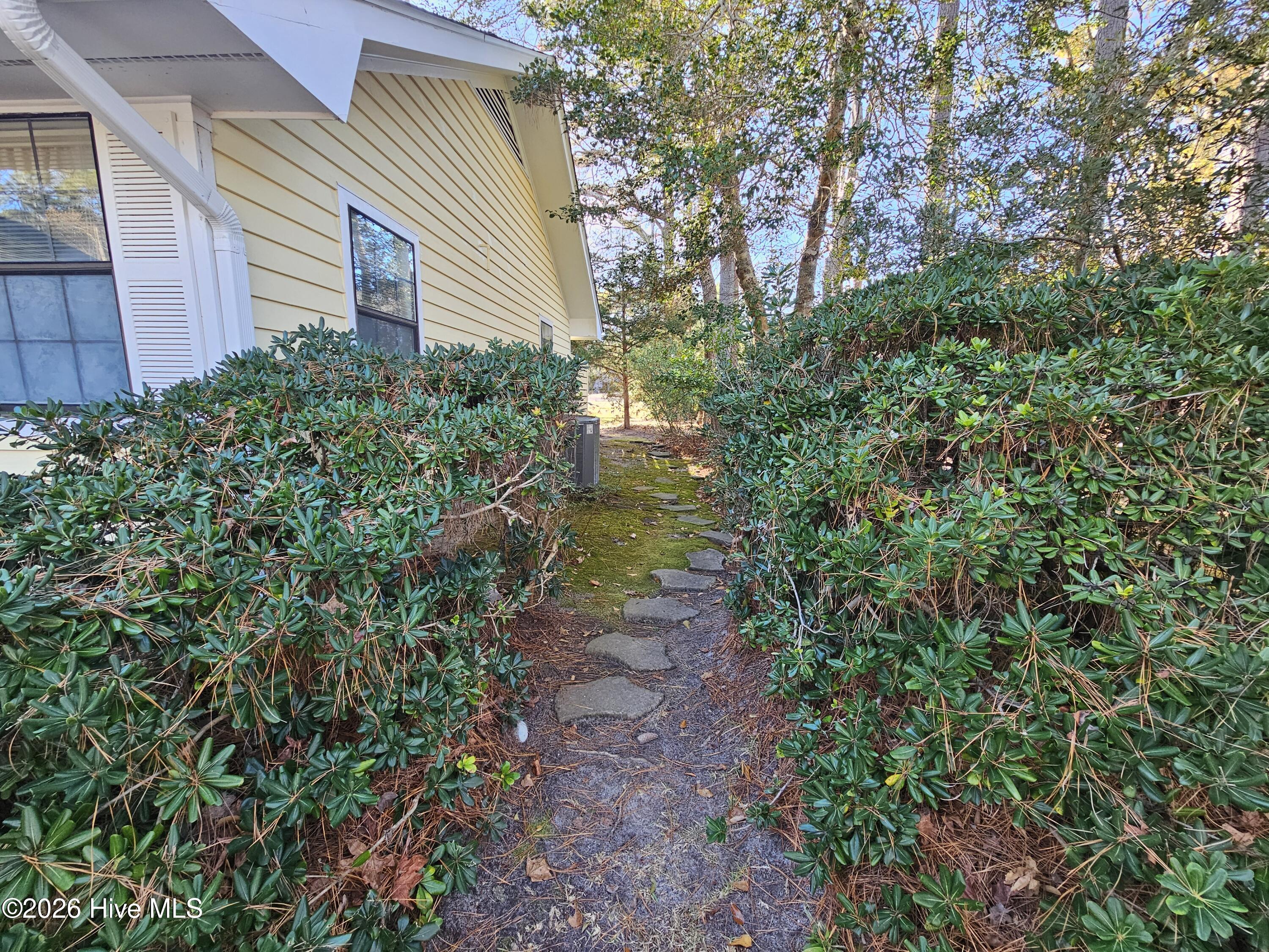 100547650 | Photo 37