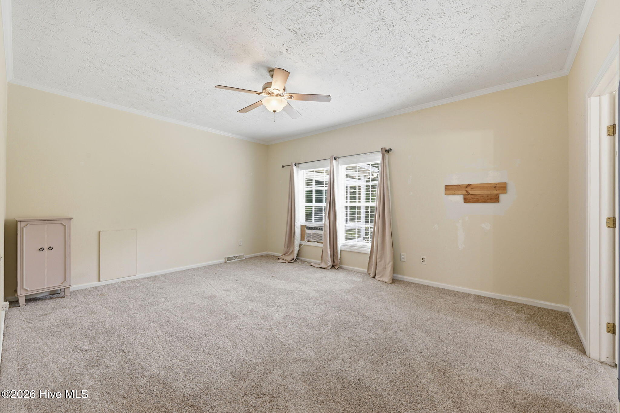 365 Arnetta Way S,Oriental