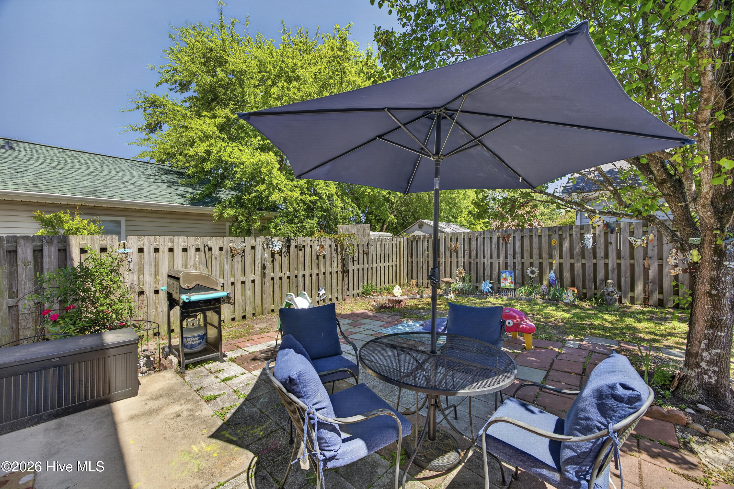 100567441 | Photo 27