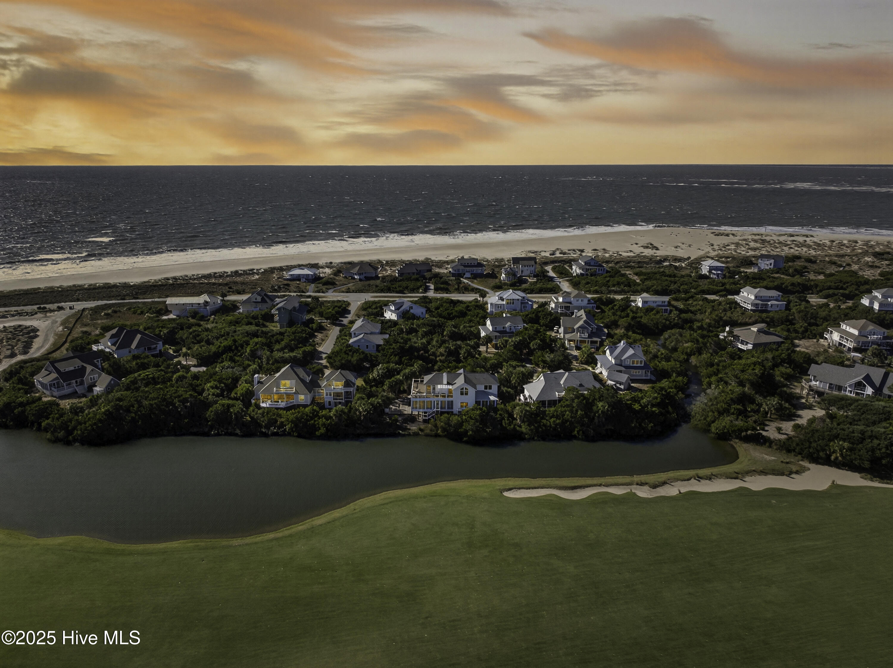 100541250 | Photo 67