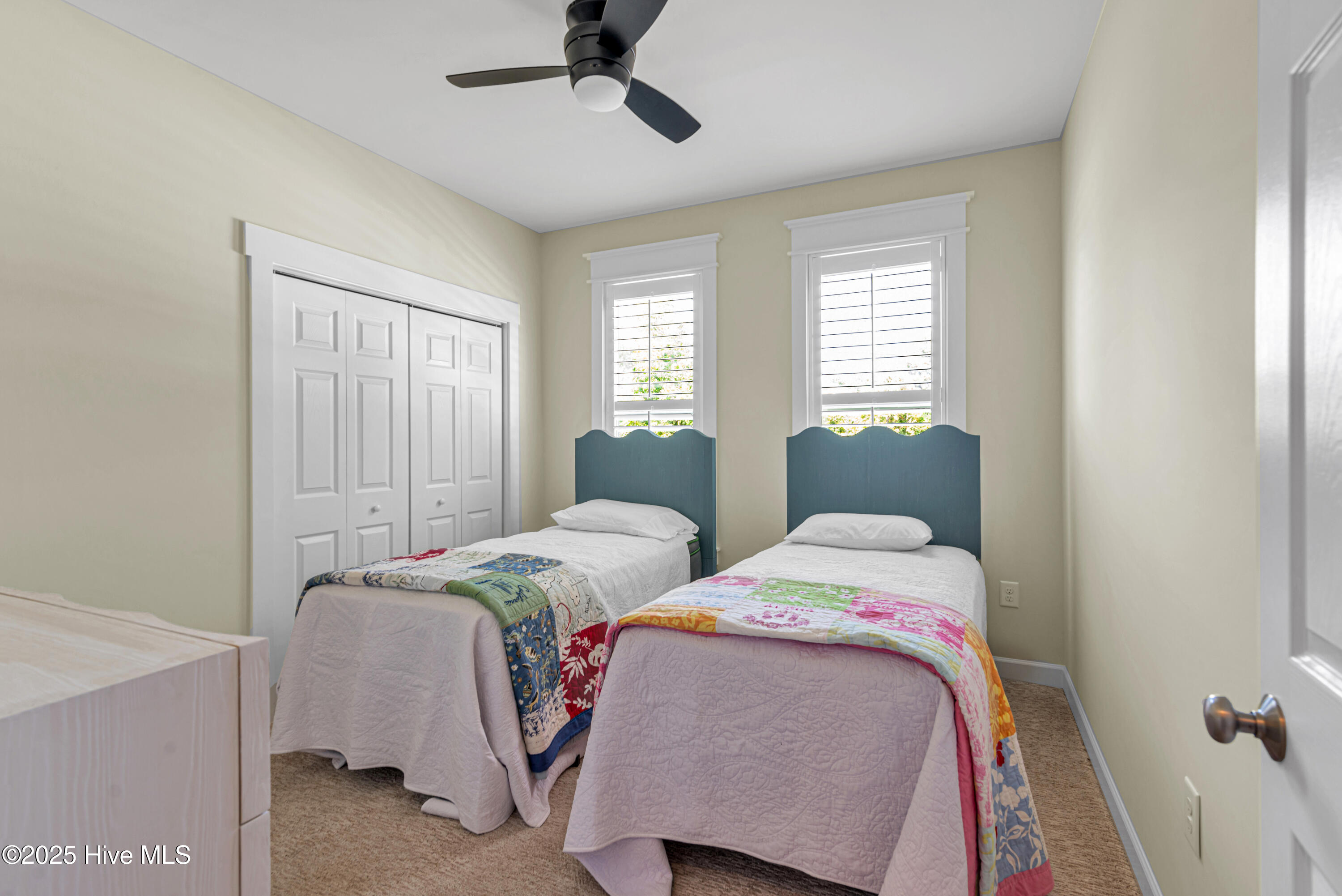 100530224 | Photo 33