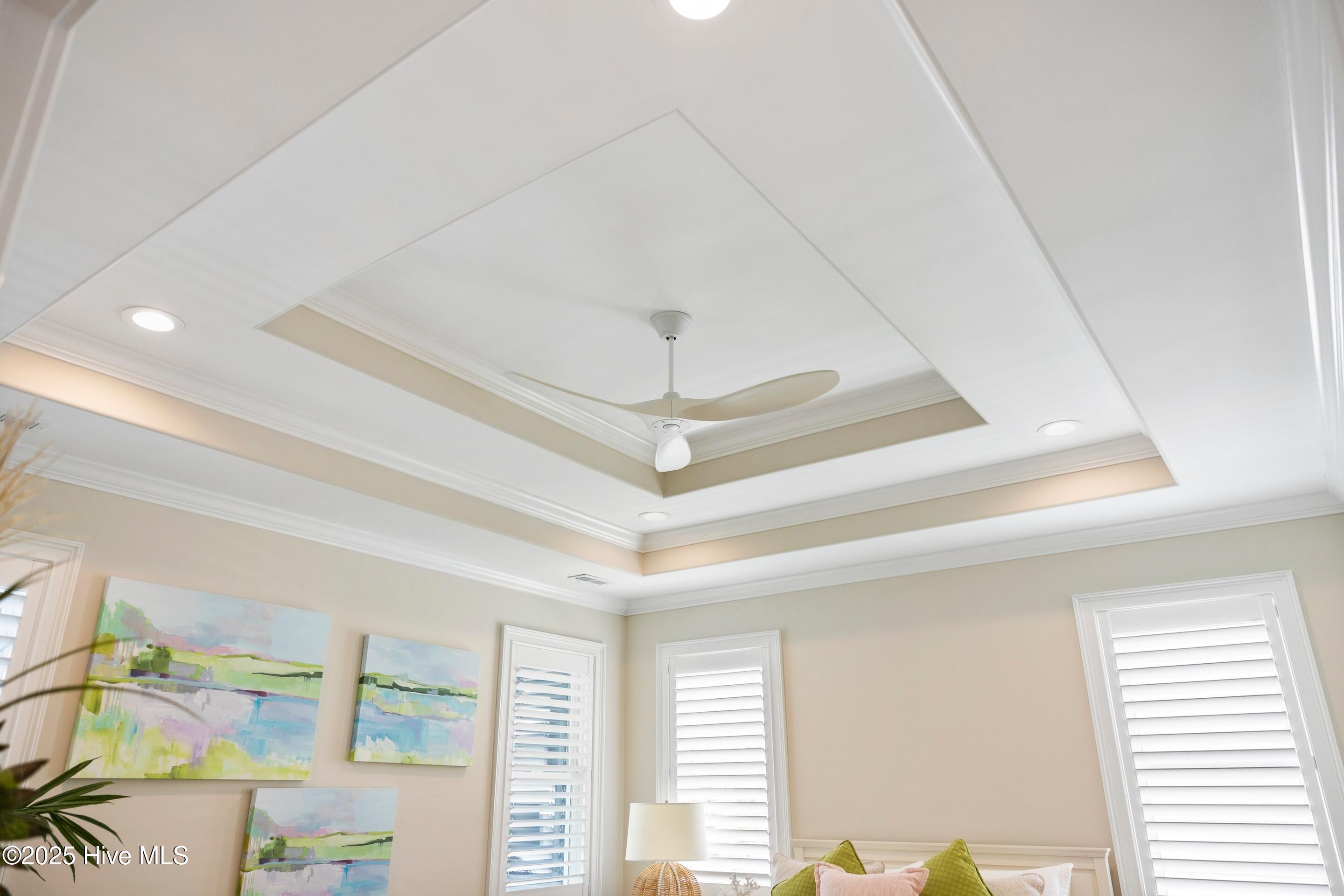 100532410 | Photo 31