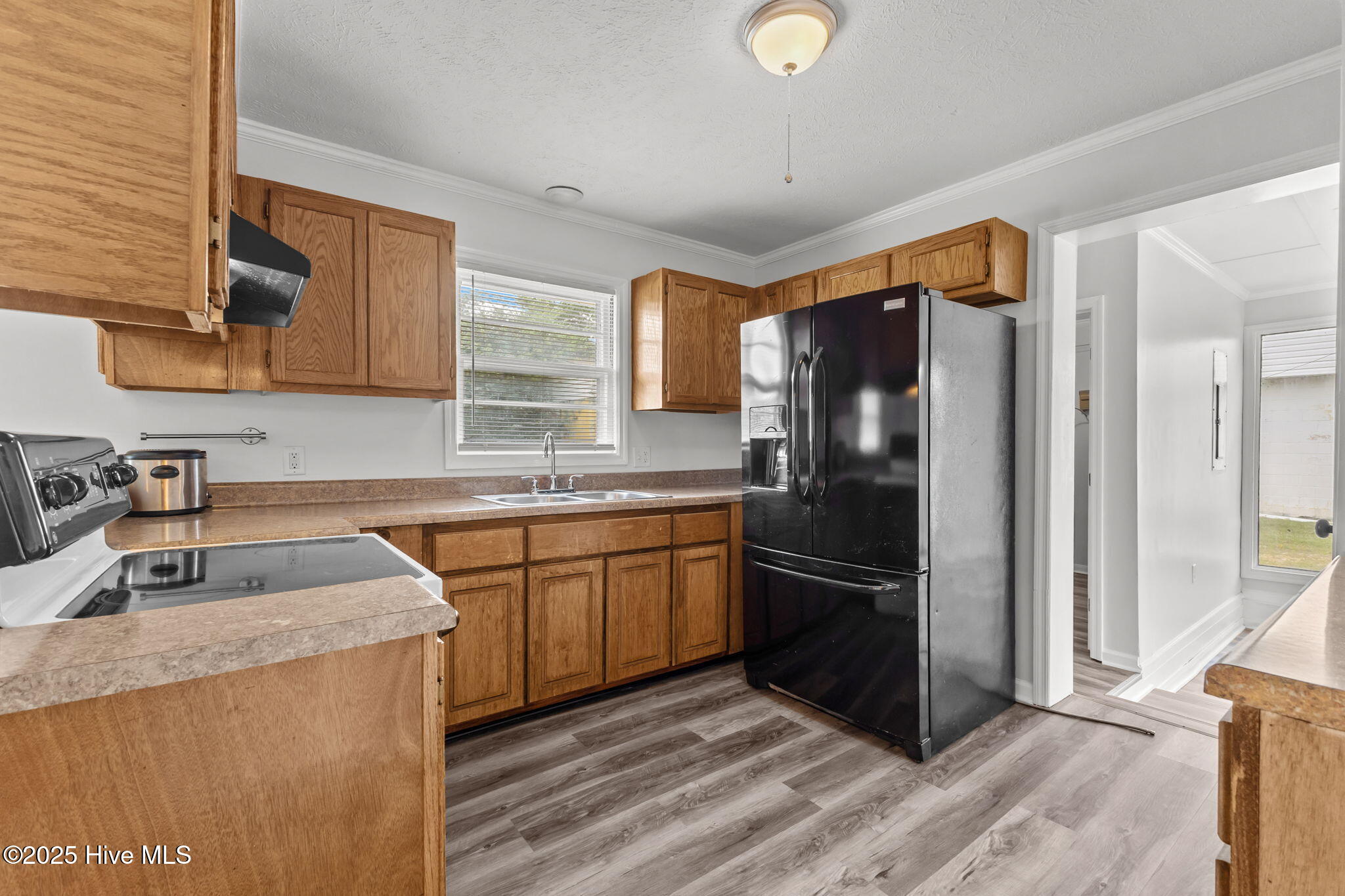 100526515 | Photo 22