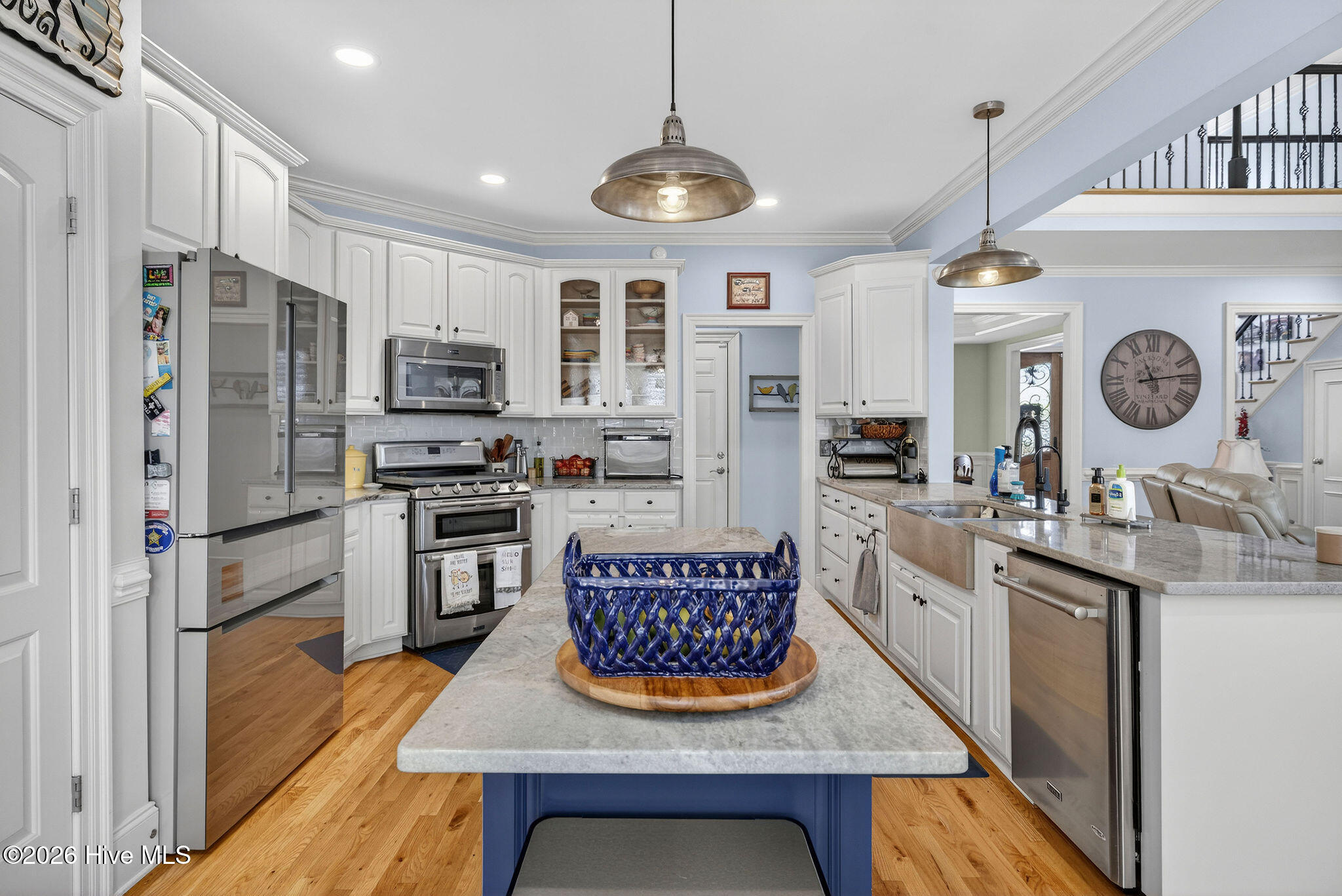 100547469 | Photo 19