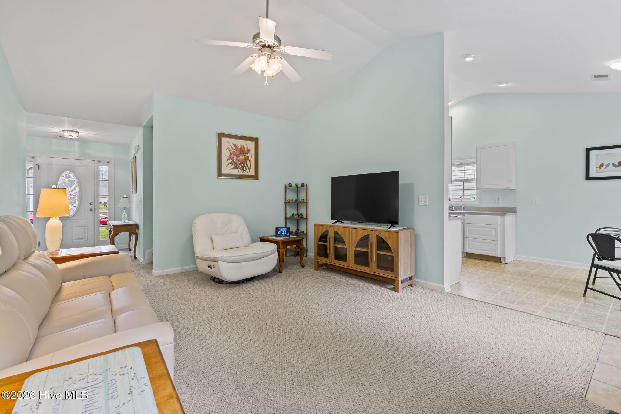 100559211 | Photo 11