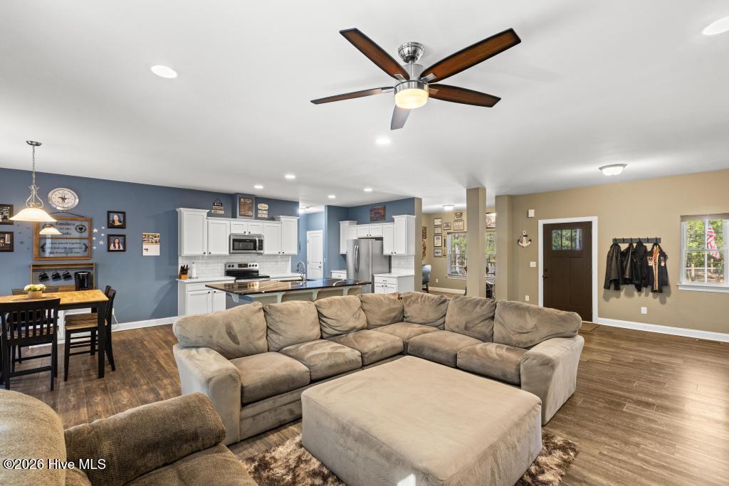 306 Brinley Place, Maple Hill, NC 28454 – photo 16: 425A3757