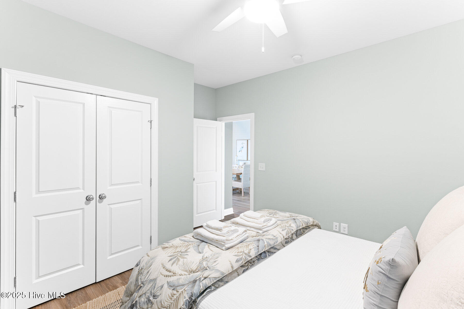 100552667 | Photo 37