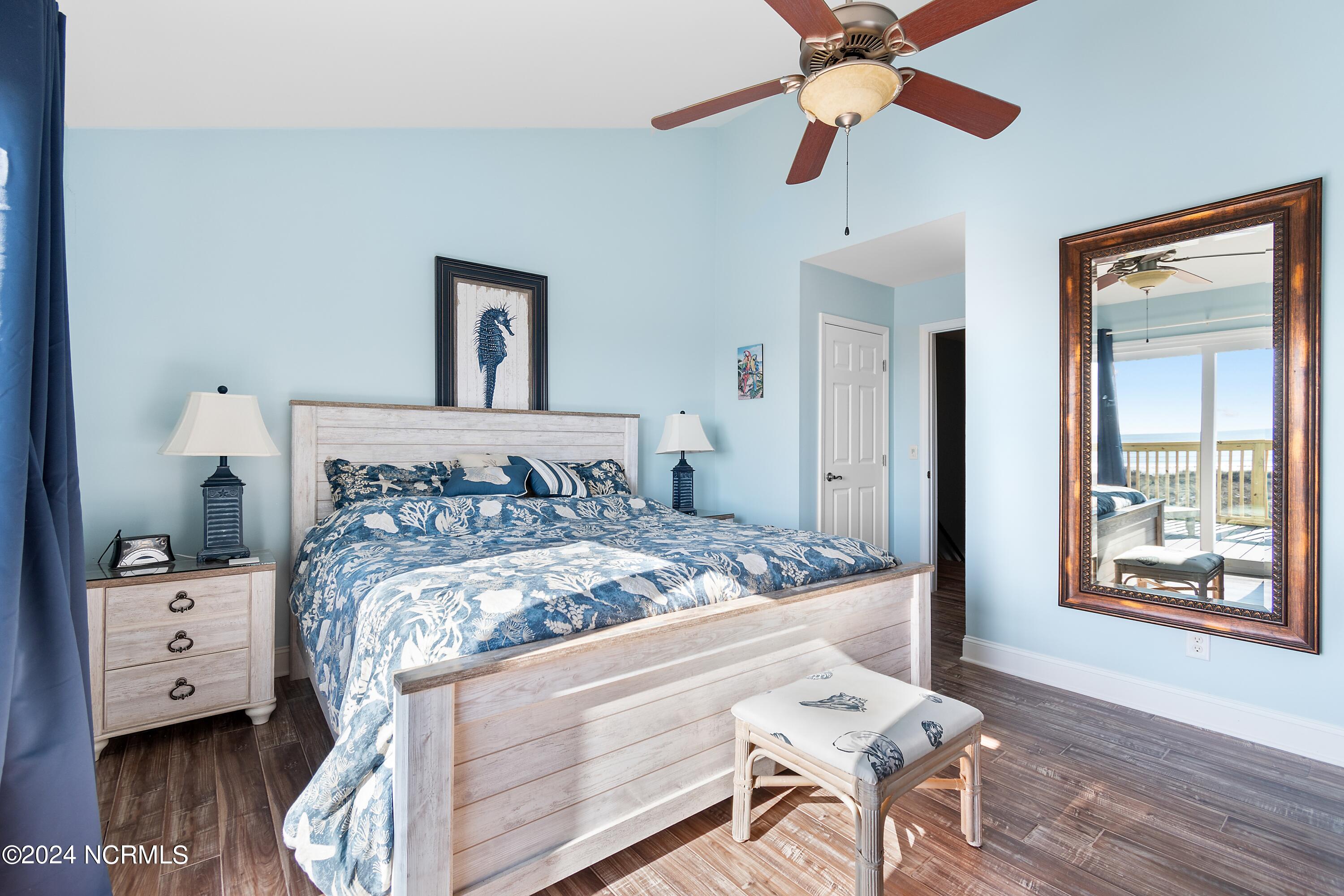 100547764 | Photo 20