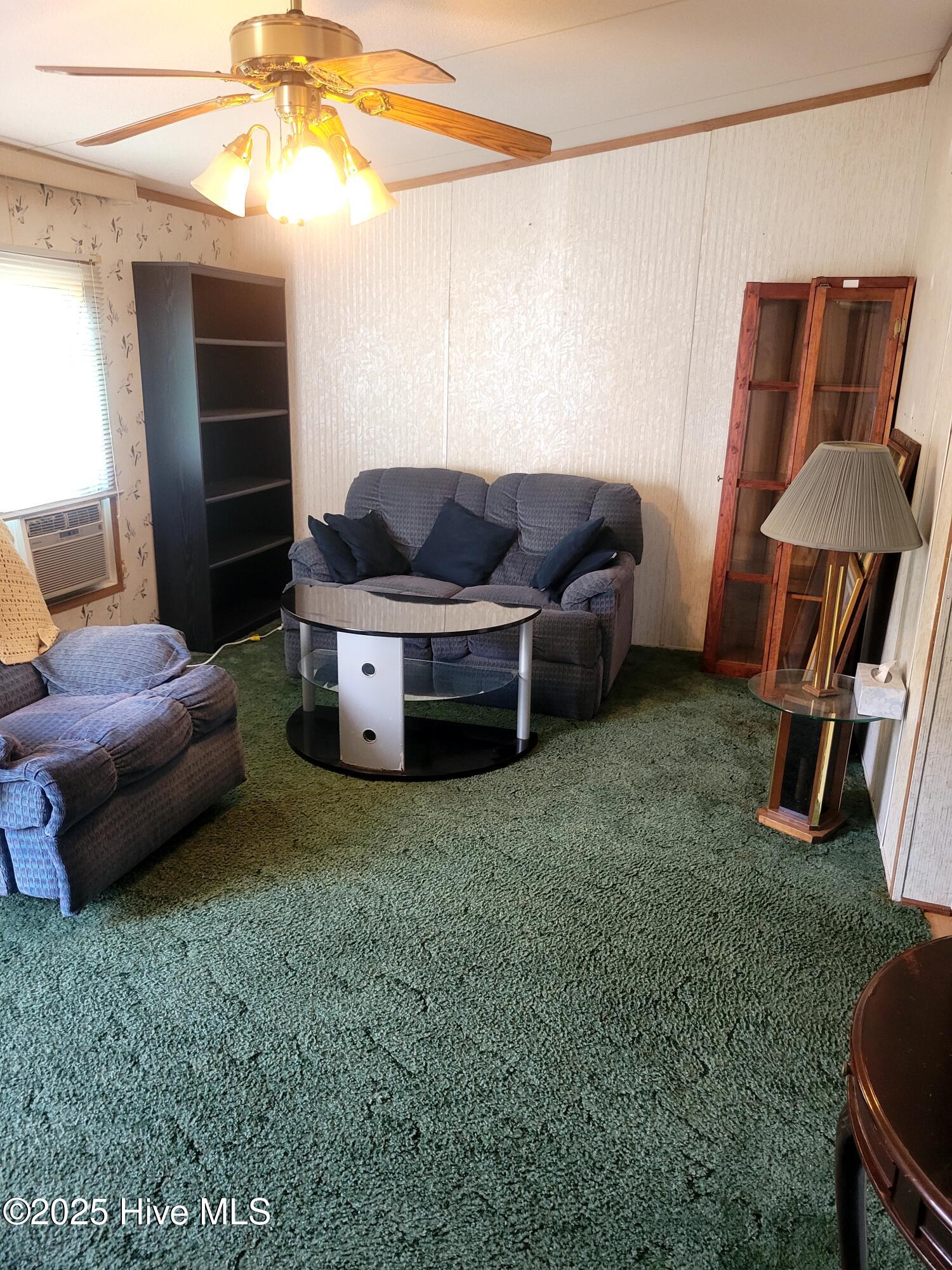 100543288 | Photo 12