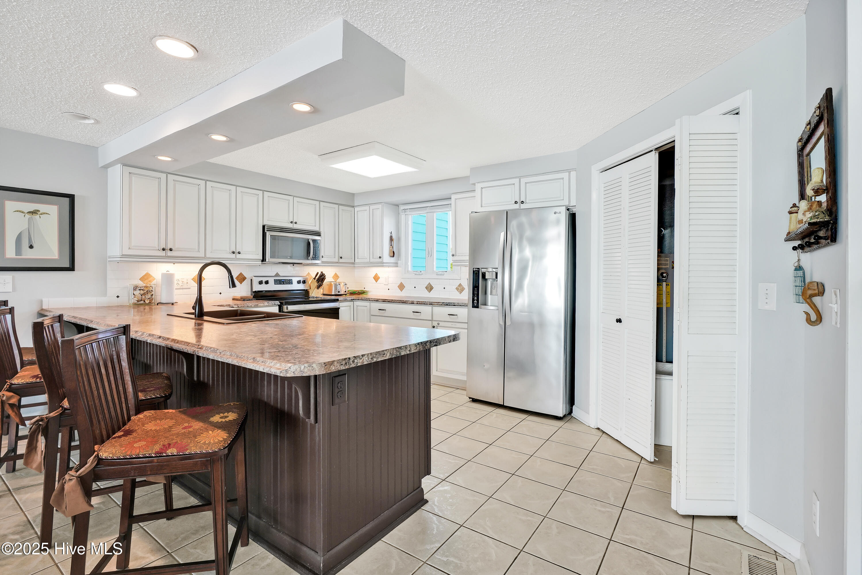 100506077 | Photo 20