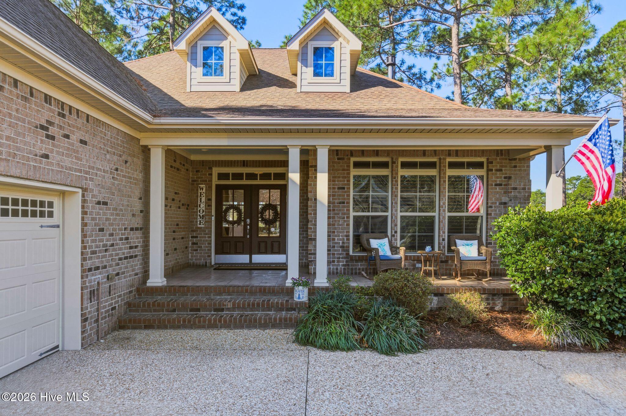 100564432 | Photo 66