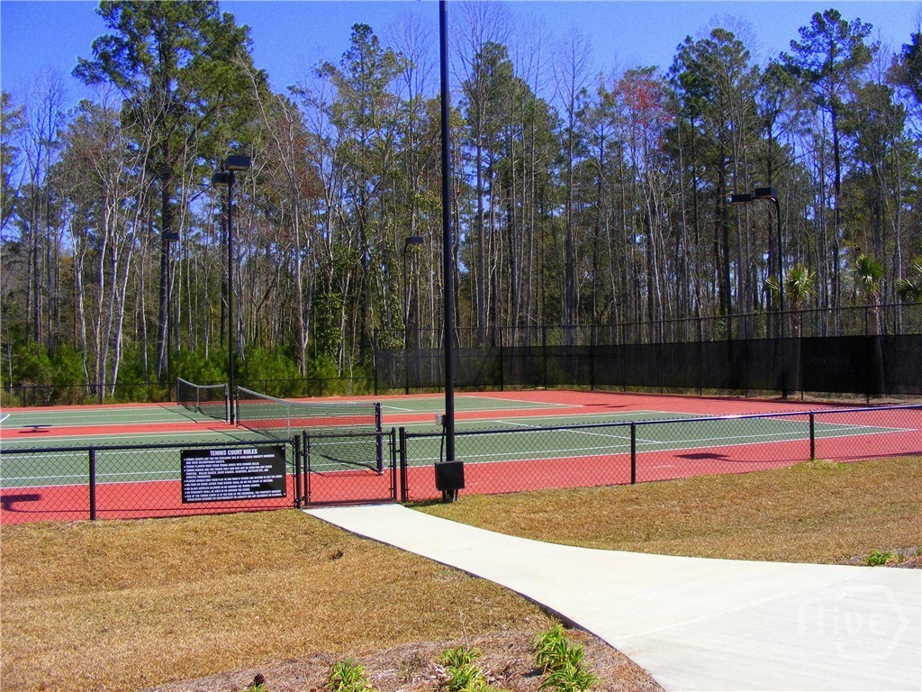 Highlands Clubhouse and Amenities