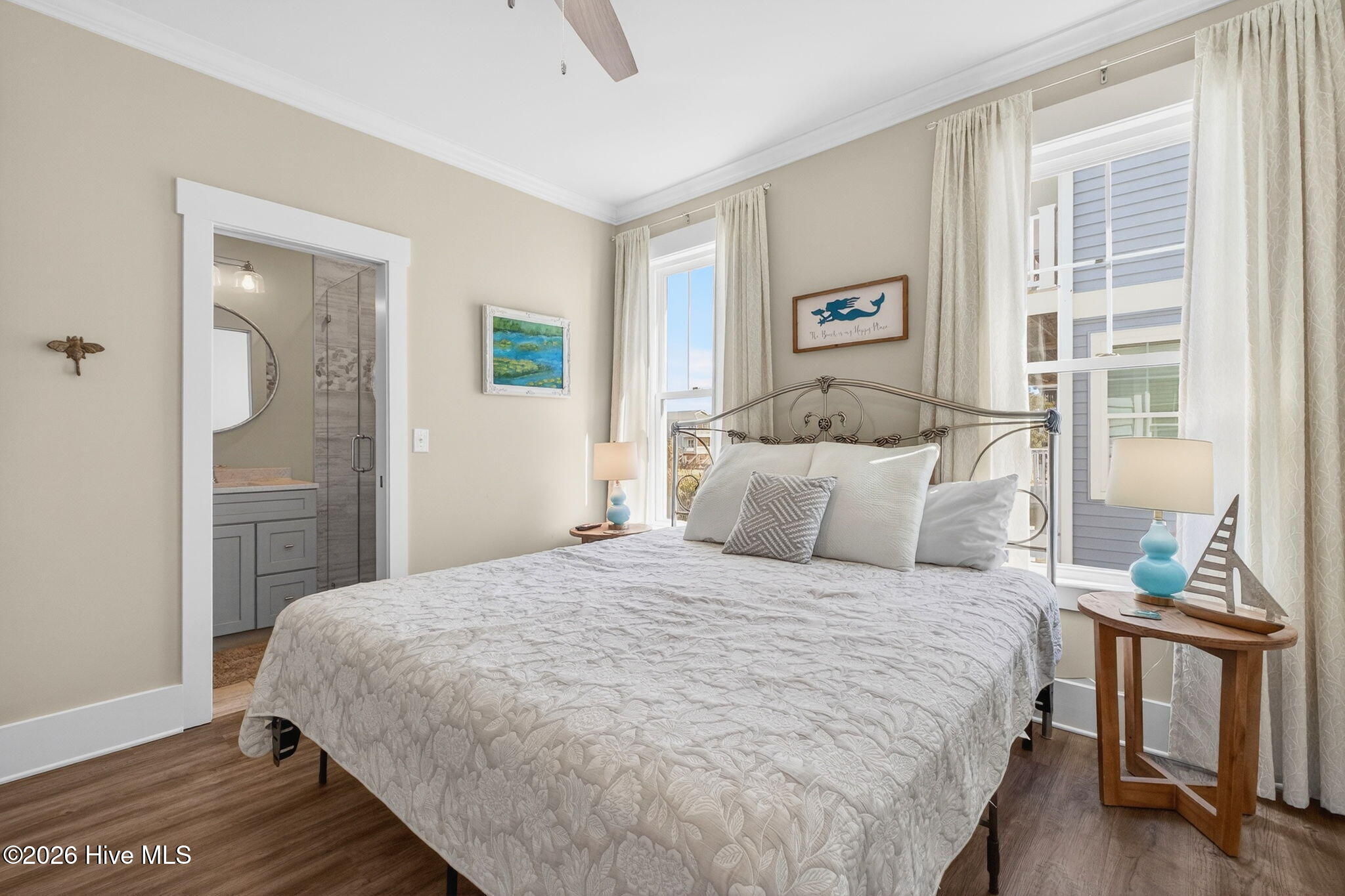 100554481 | Photo 40