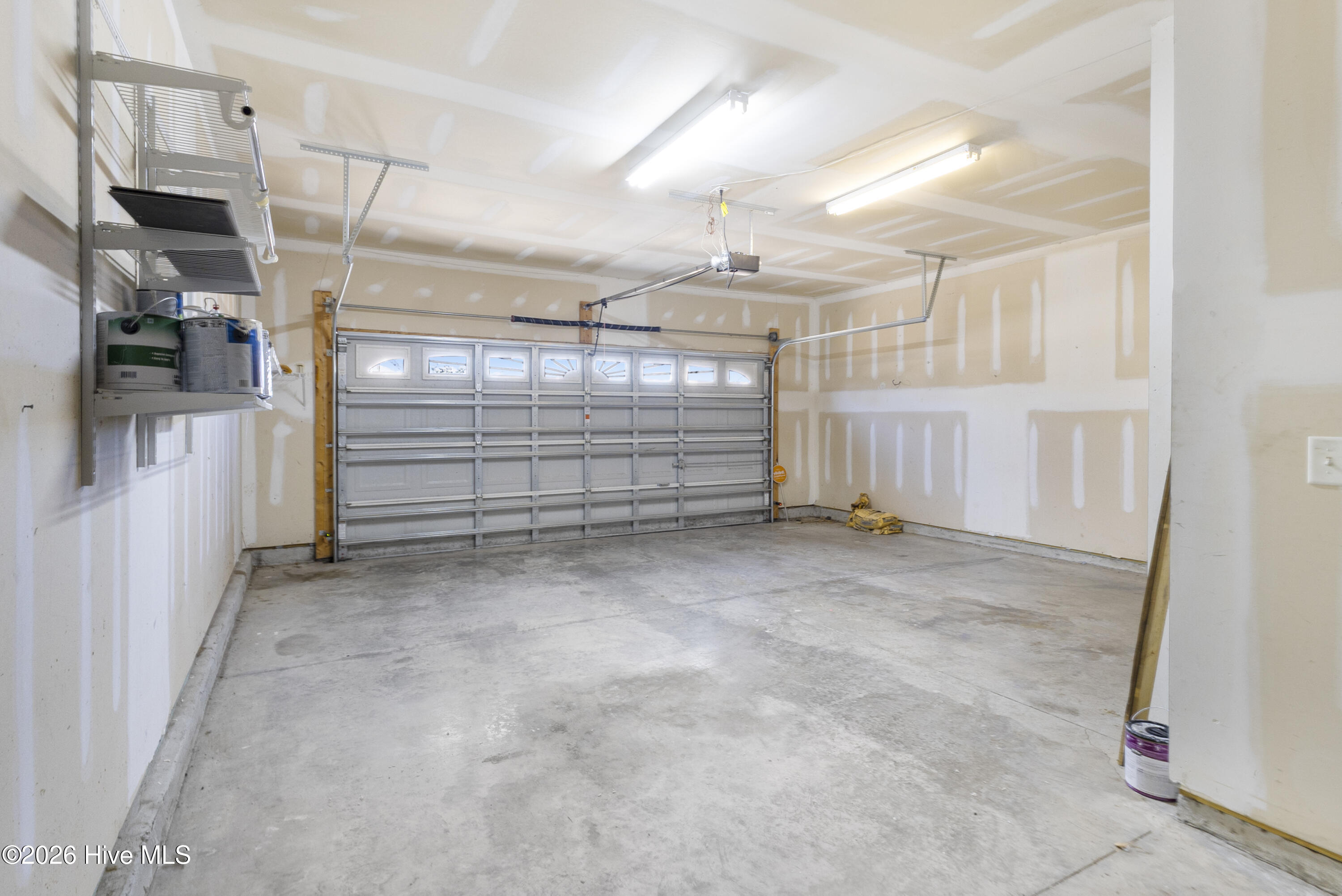 100552457 | Photo 29