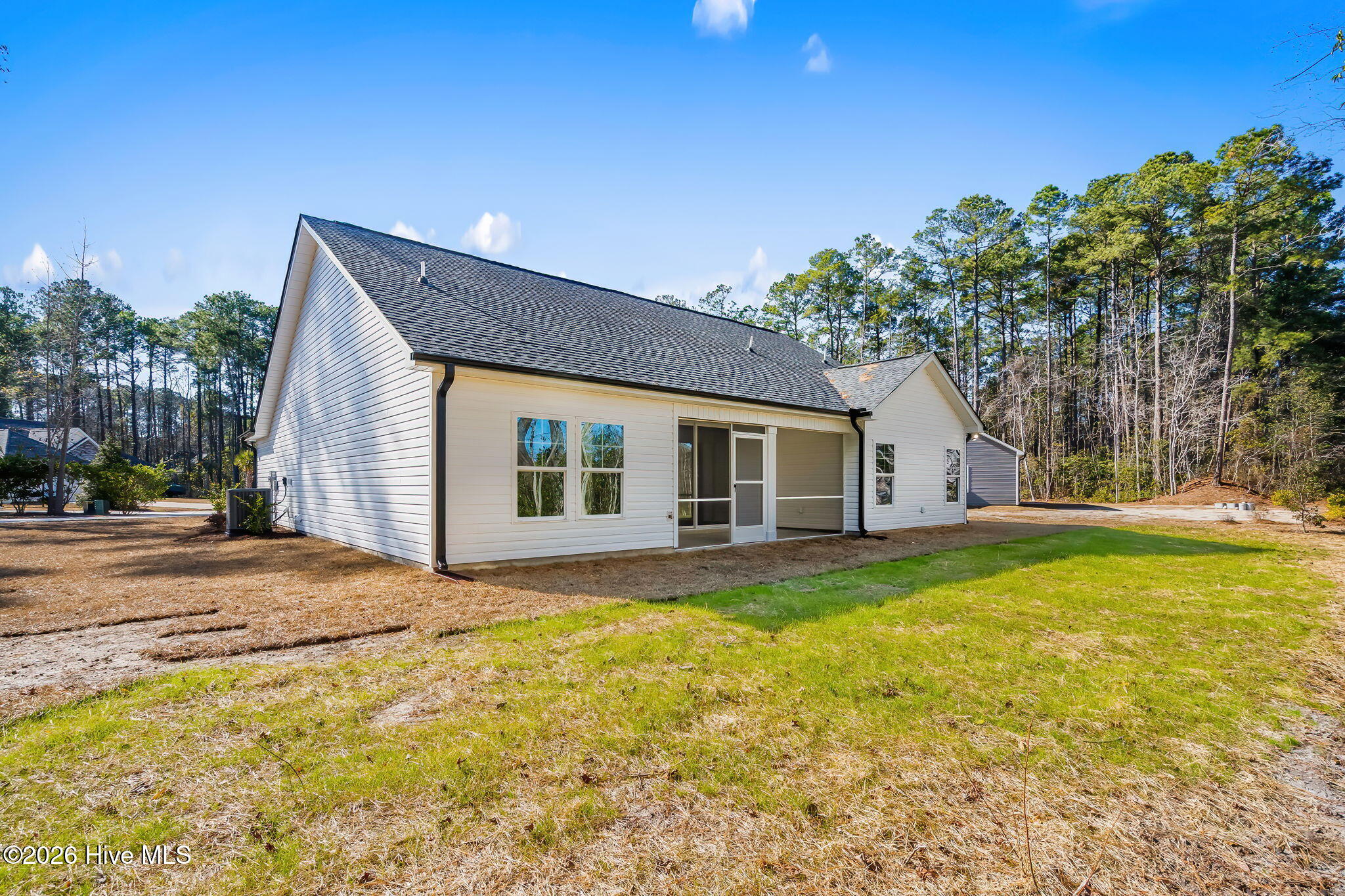 100552175 | Photo 27