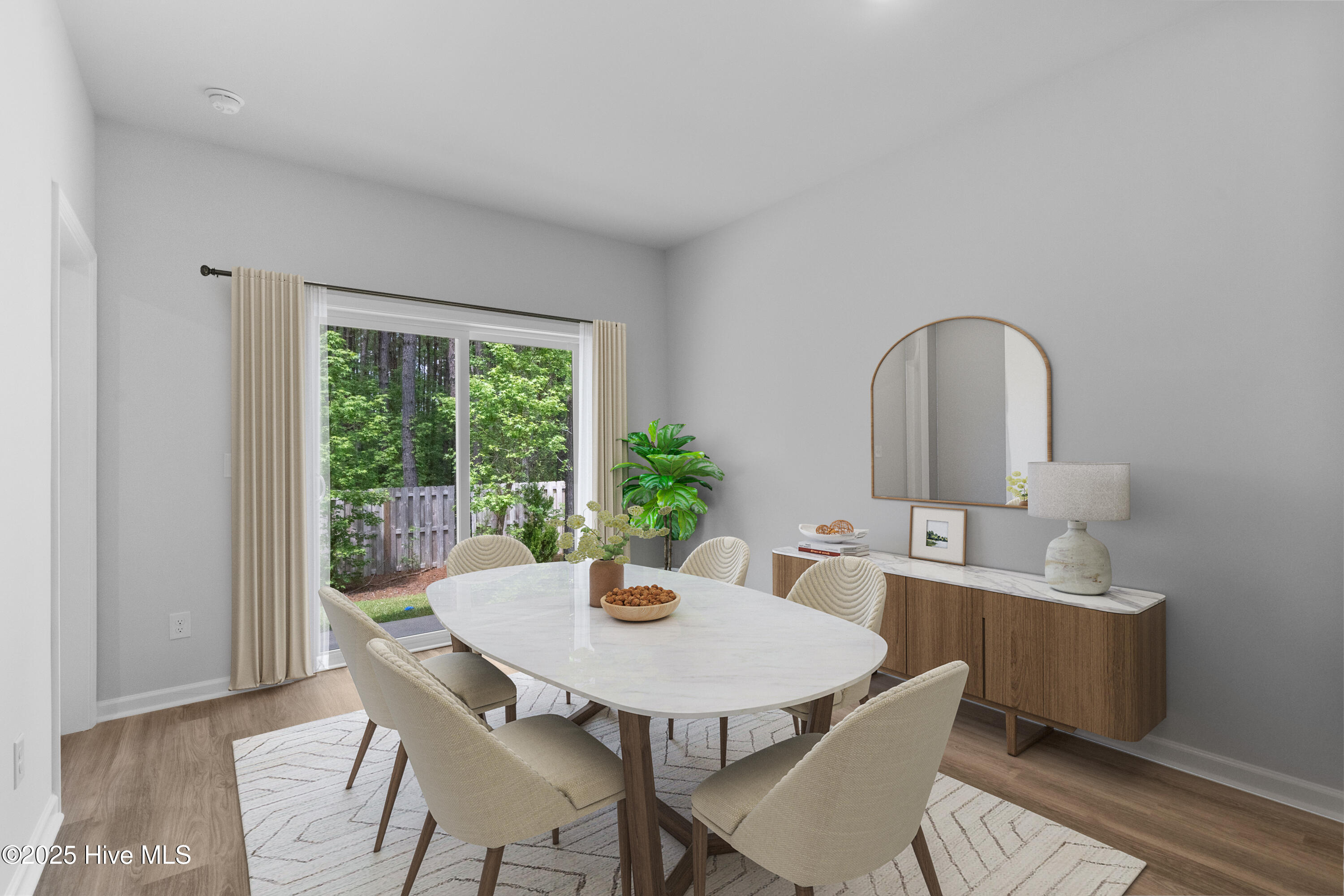 100511298 | Photo 14