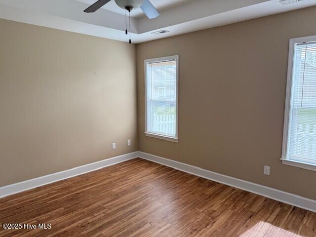 100535516 | Photo 11