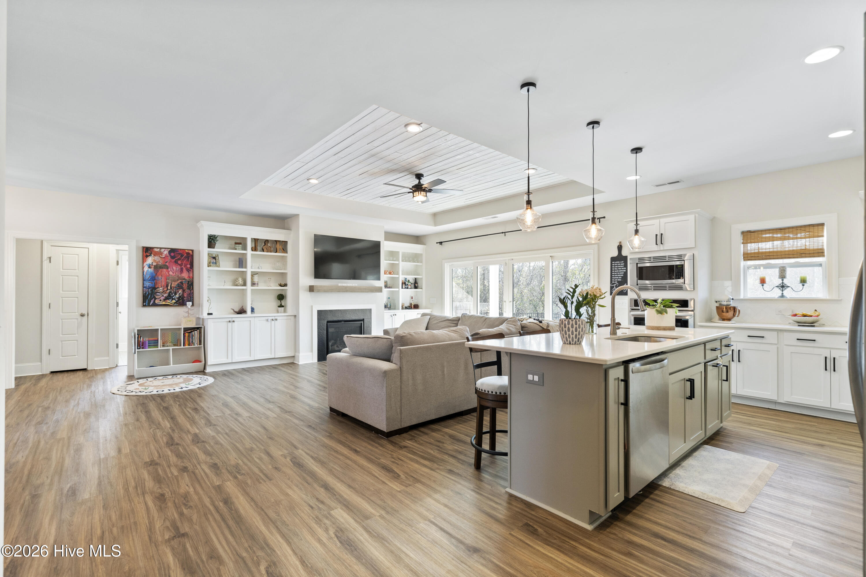 100552467 | Photo 17