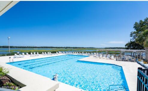 100510807 | Photo 70