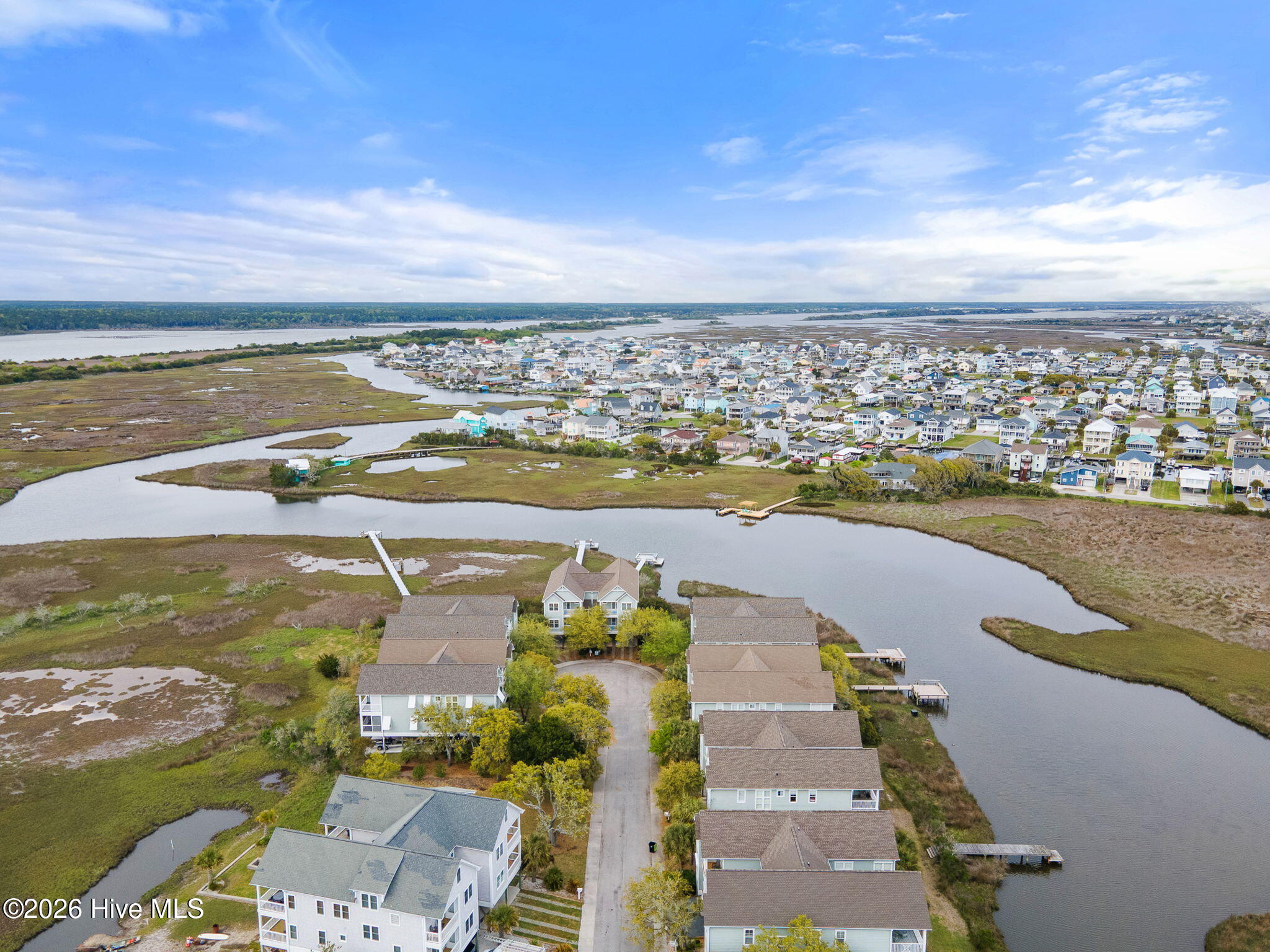 100566136 | Photo 84