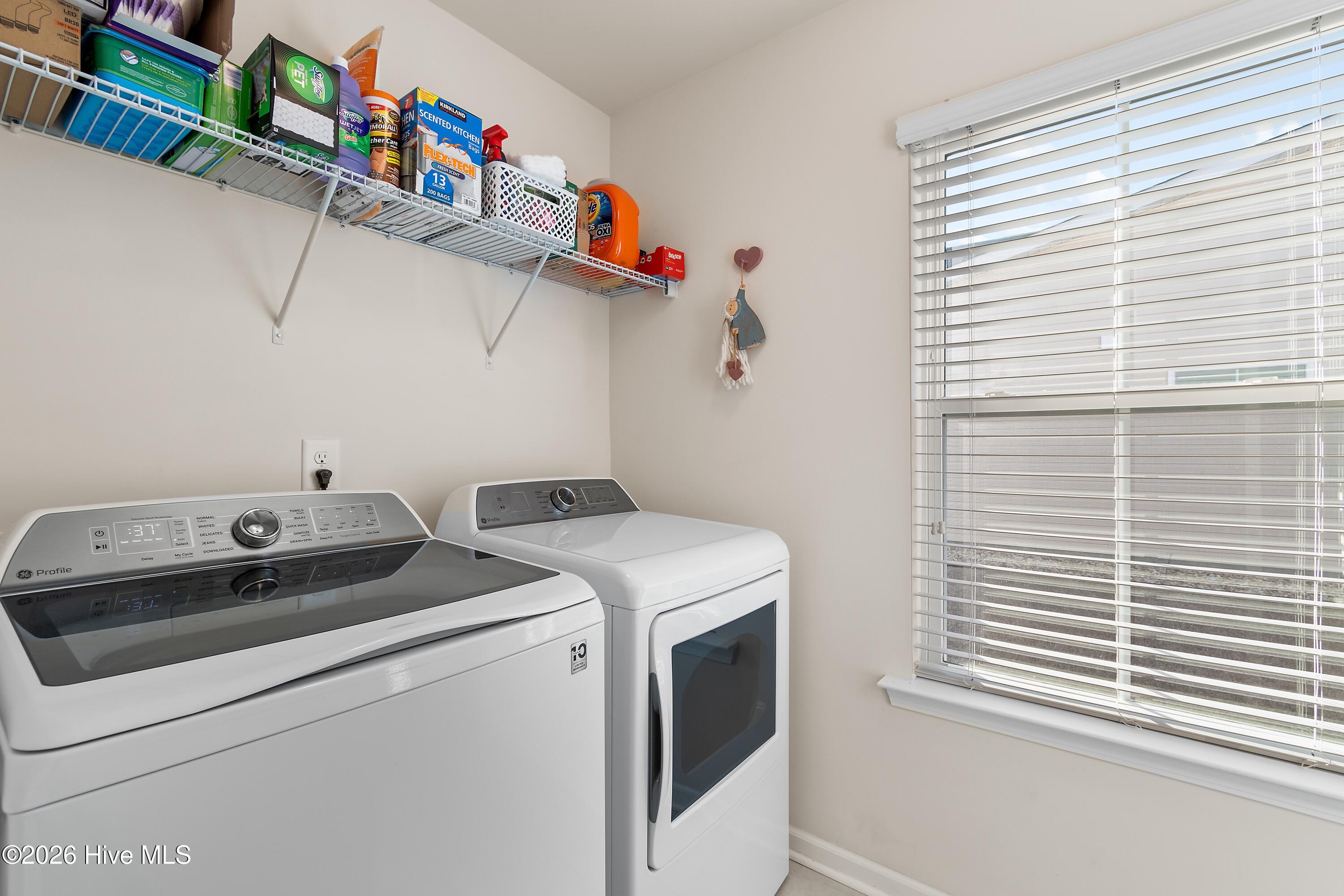 100556472 | Photo 30