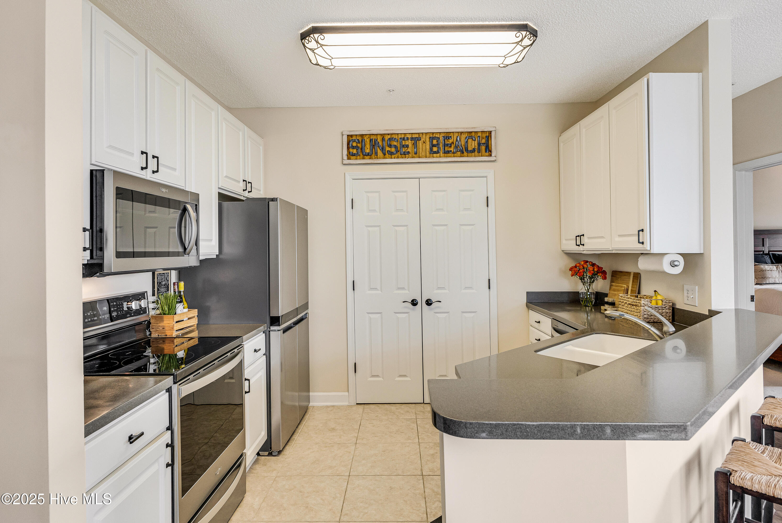 1135 Park Road SW Unit 4201, Sunset Beach, NC 28468 – photo 20: Large pantry