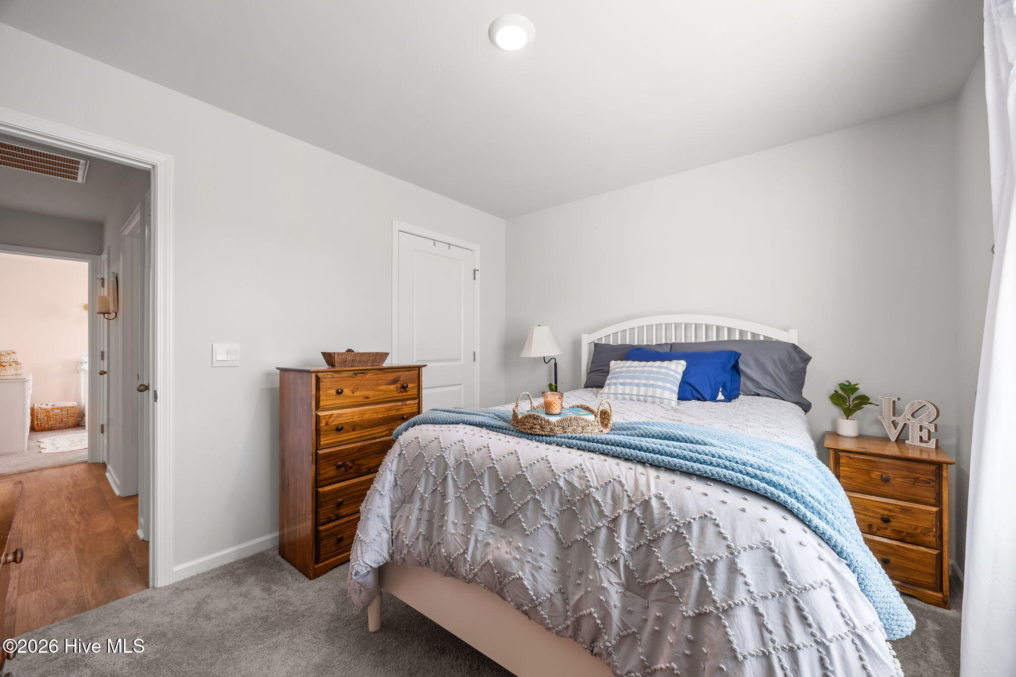 144 Bur Oaks Boulevard,Newport