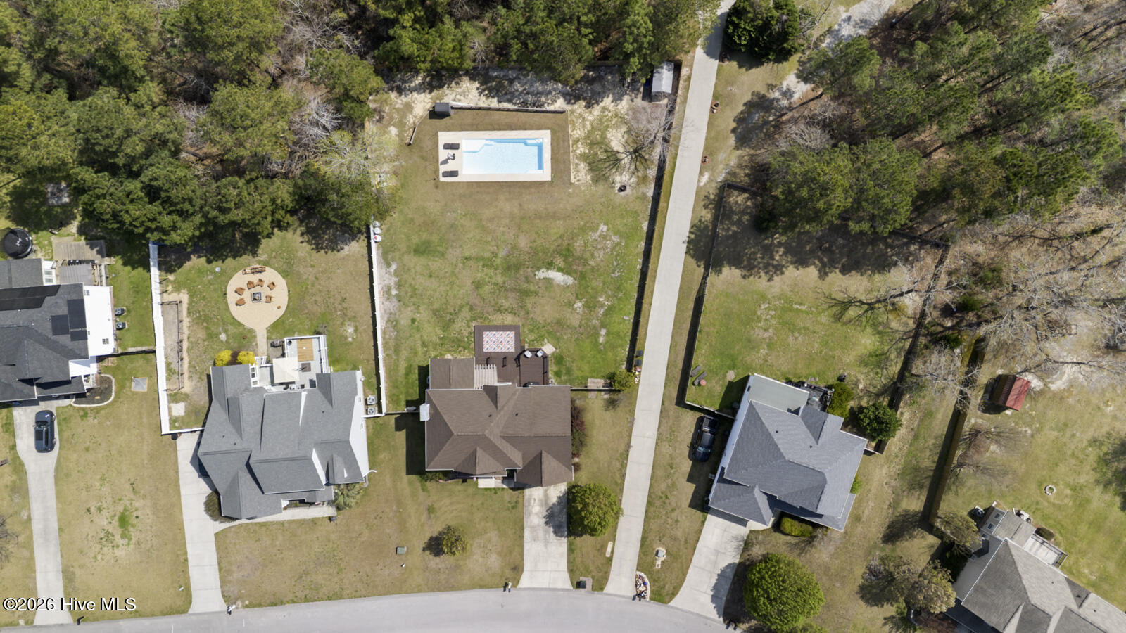 100562743 | Photo 54