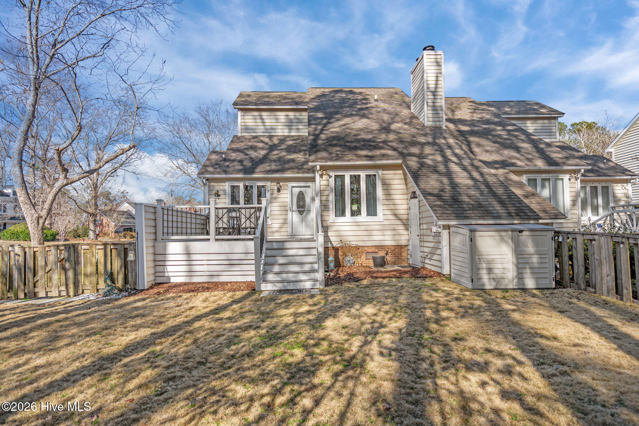 100557388 | Photo 39