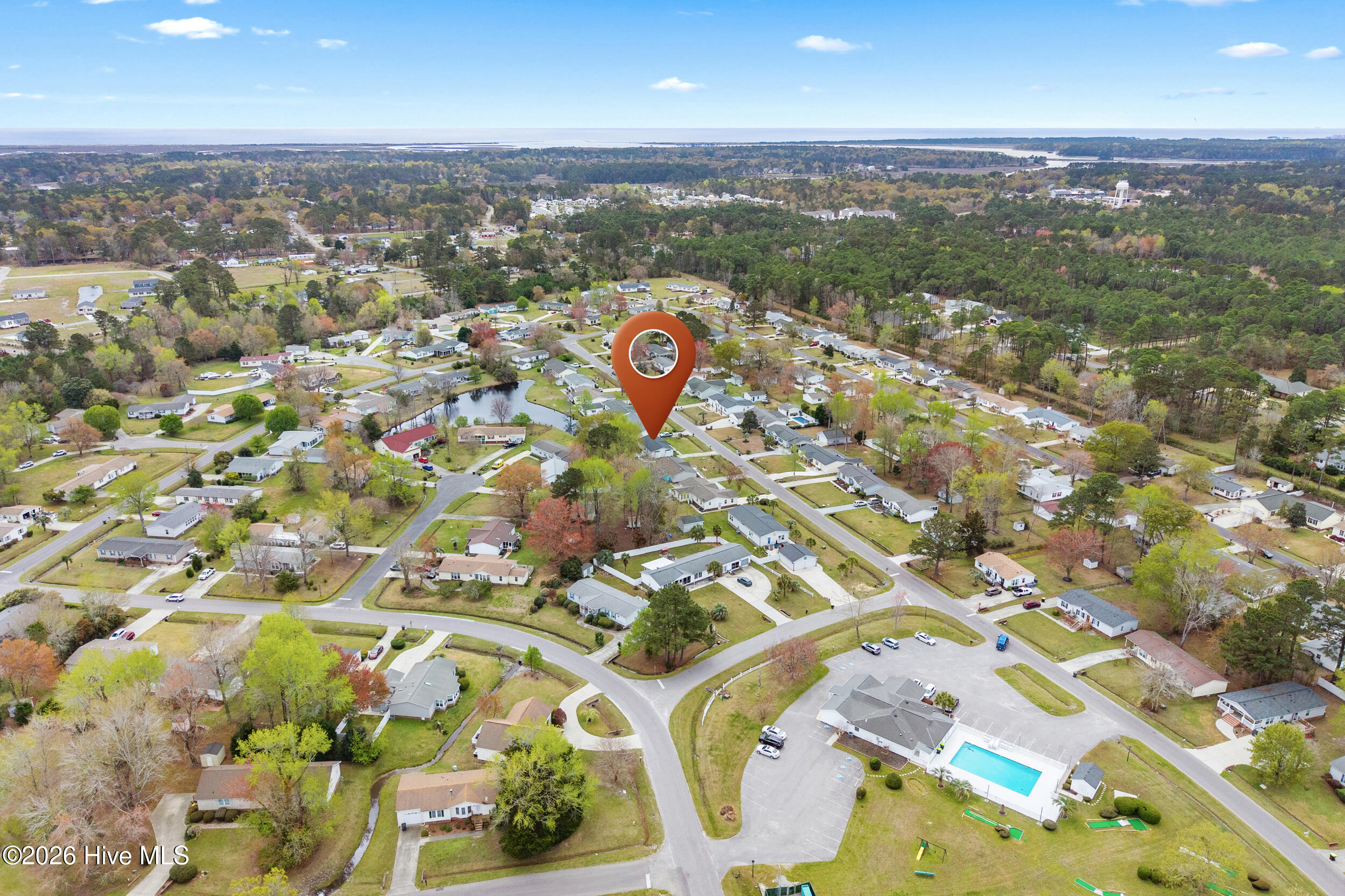 100562690 | Photo 43