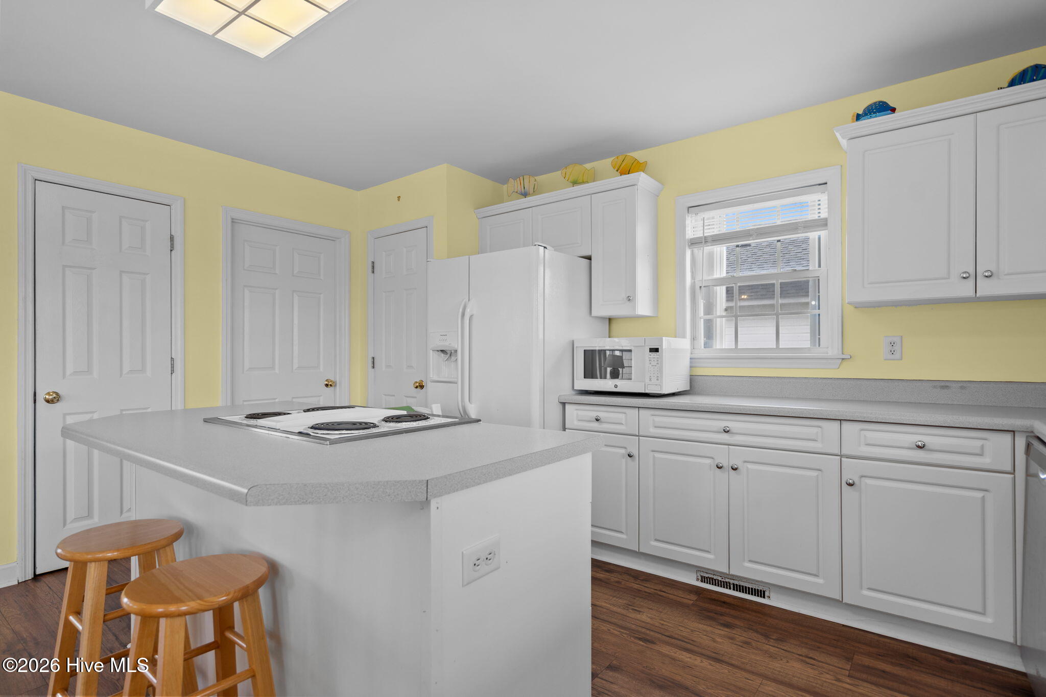 100554956 | Photo 15