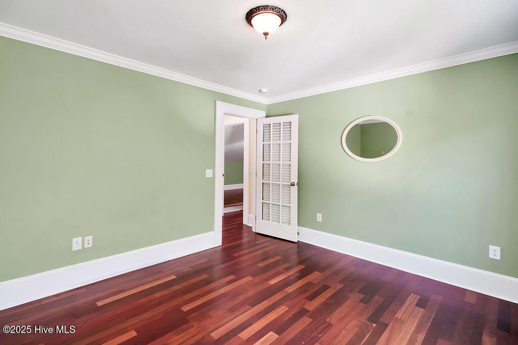 100538135 | Photo 30