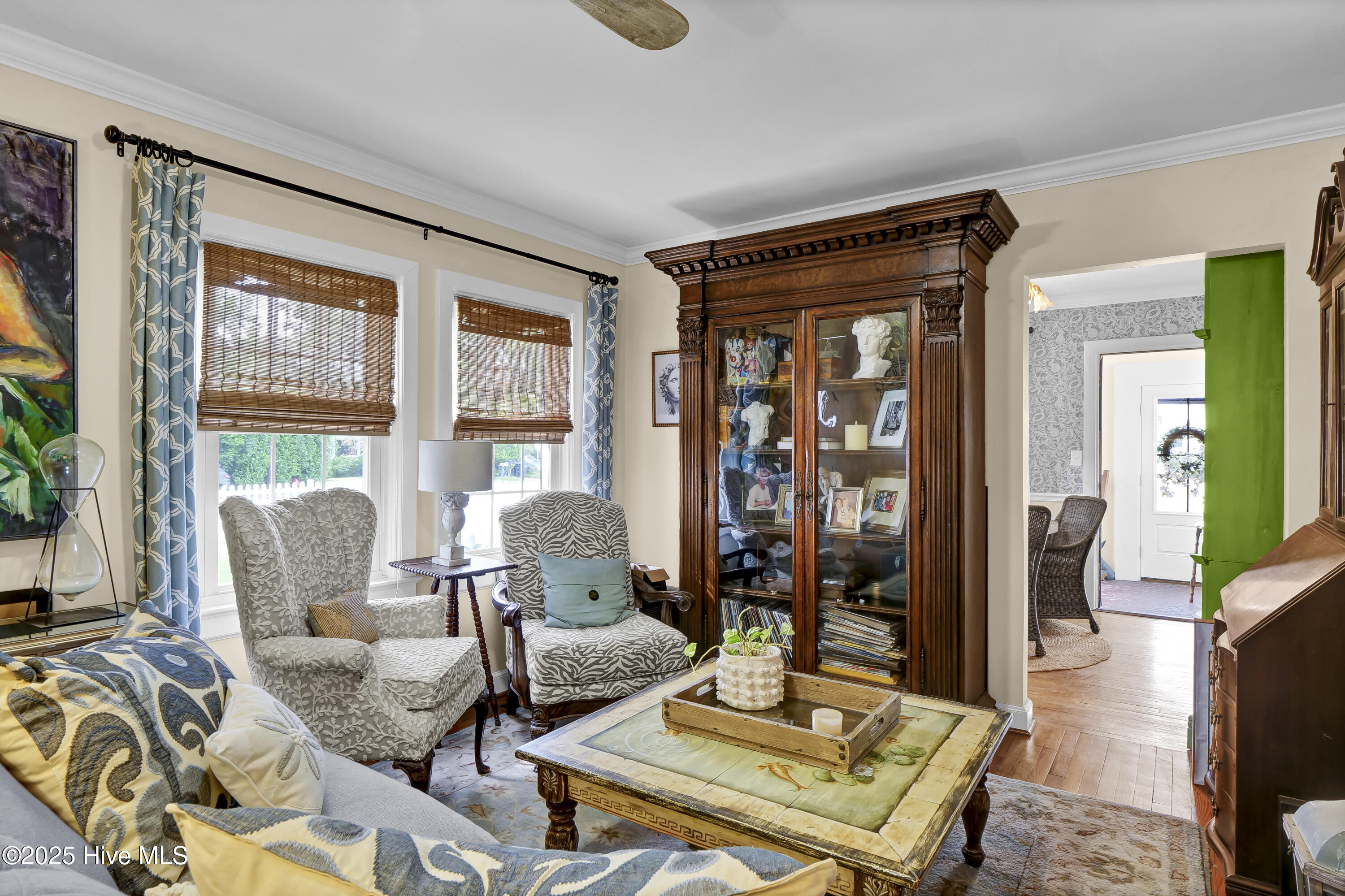 100528167 | Photo 13